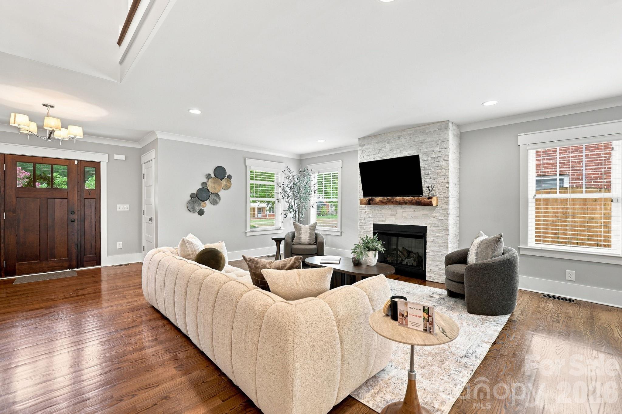 2617 Commonwealth Avenue, Charlotte, photo 6 of 8