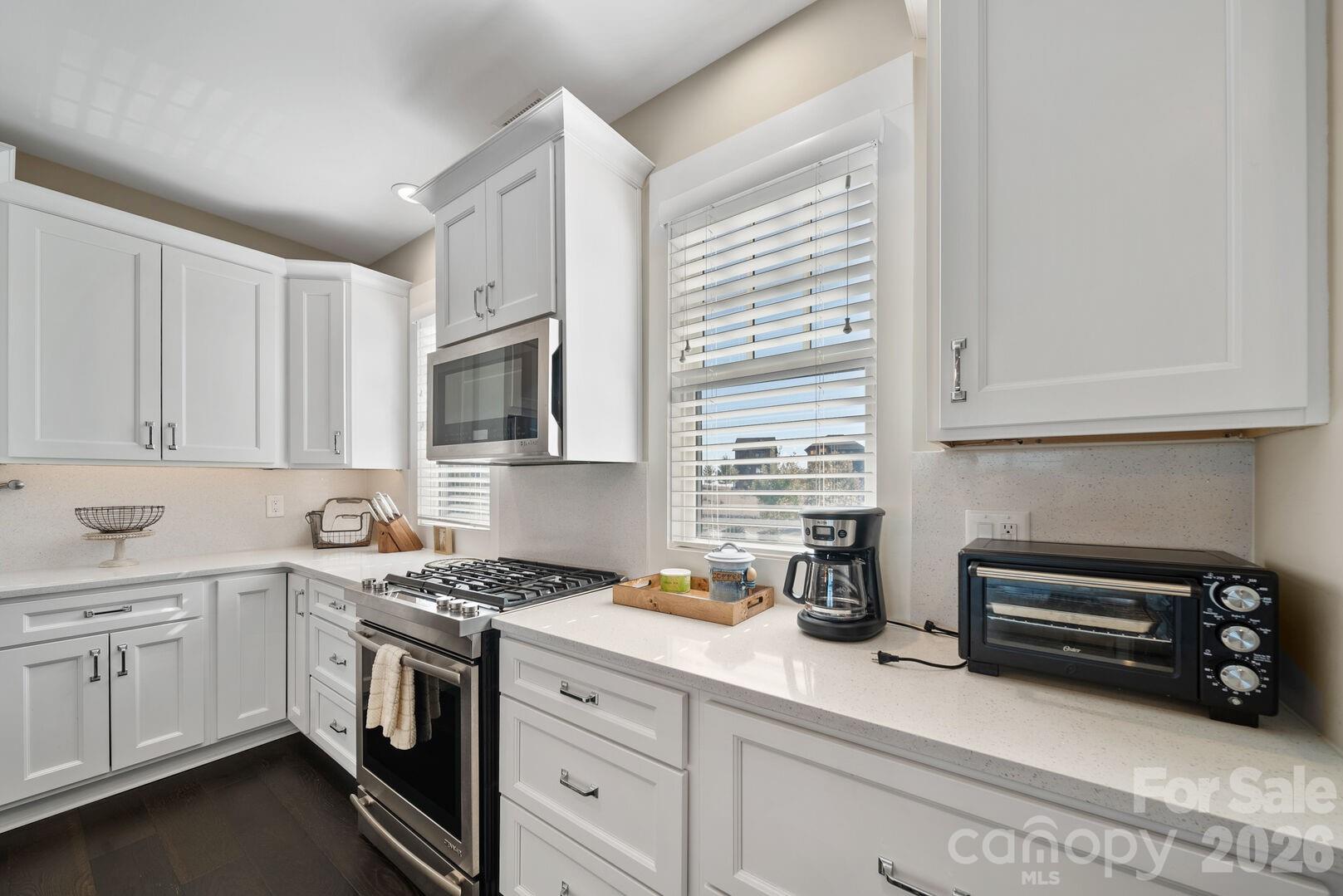 158 Elderberry Circle, Boone, photo 7 of 8