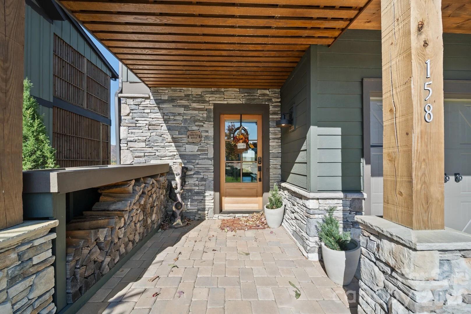 158 Elderberry Circle, Boone, photo 2 of 8