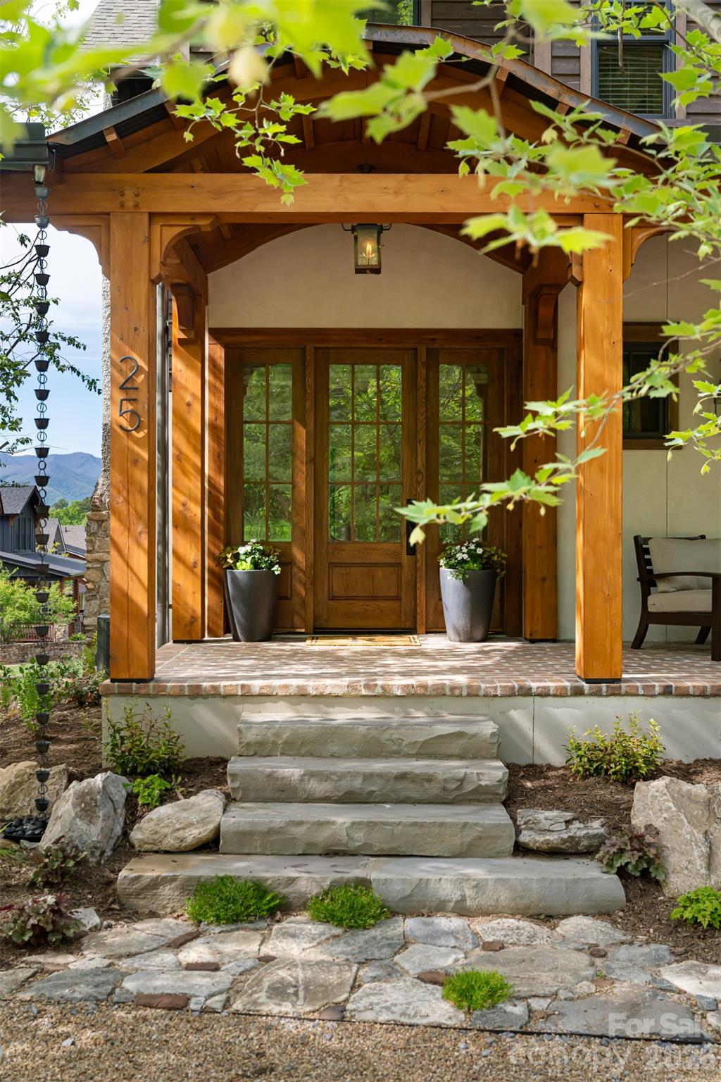 25 Rantis Lane, Black Mountain, photo 2 of 8