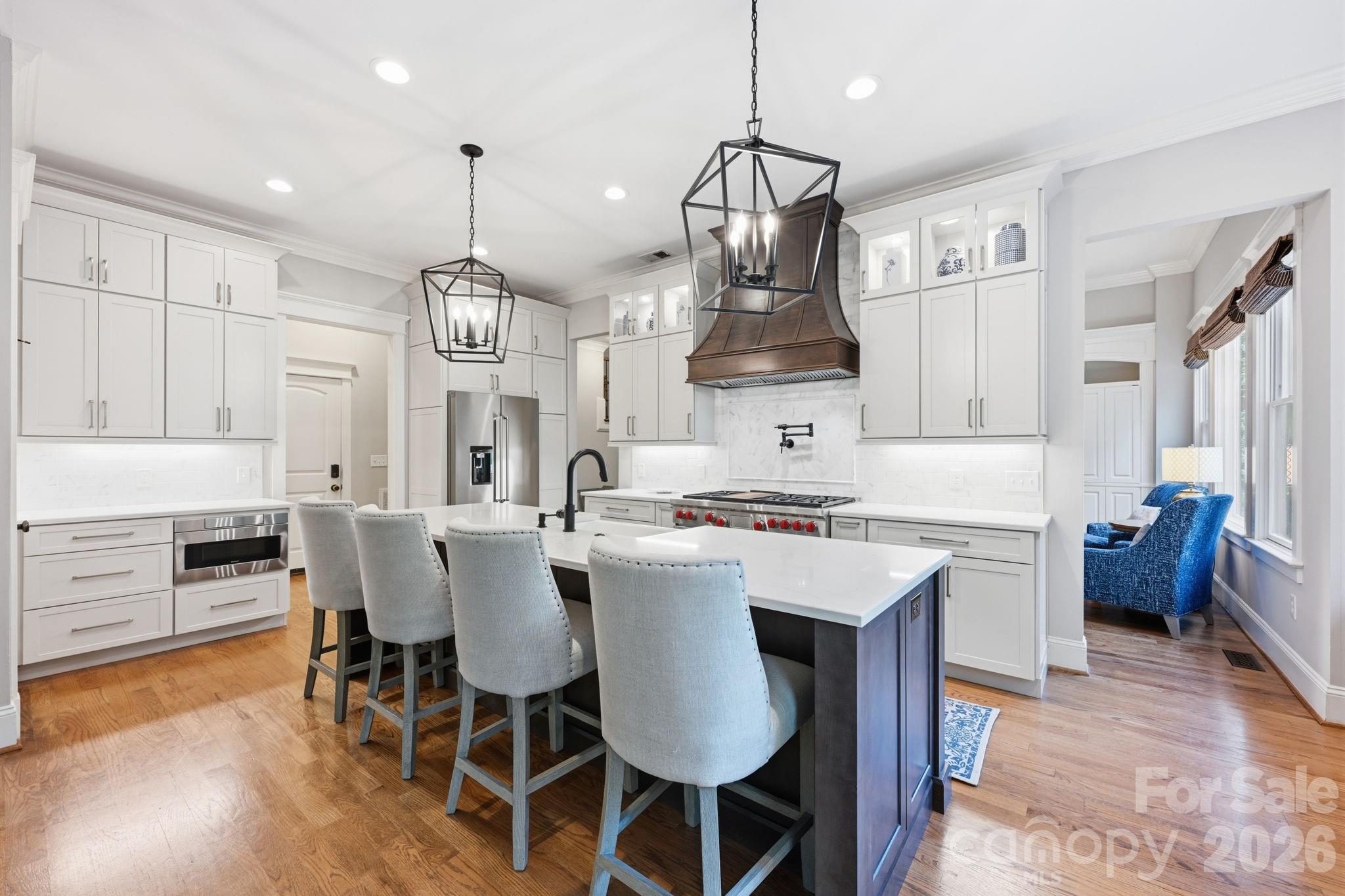 121 E Callicutt Trail, Mooresville, photo 6 of 8