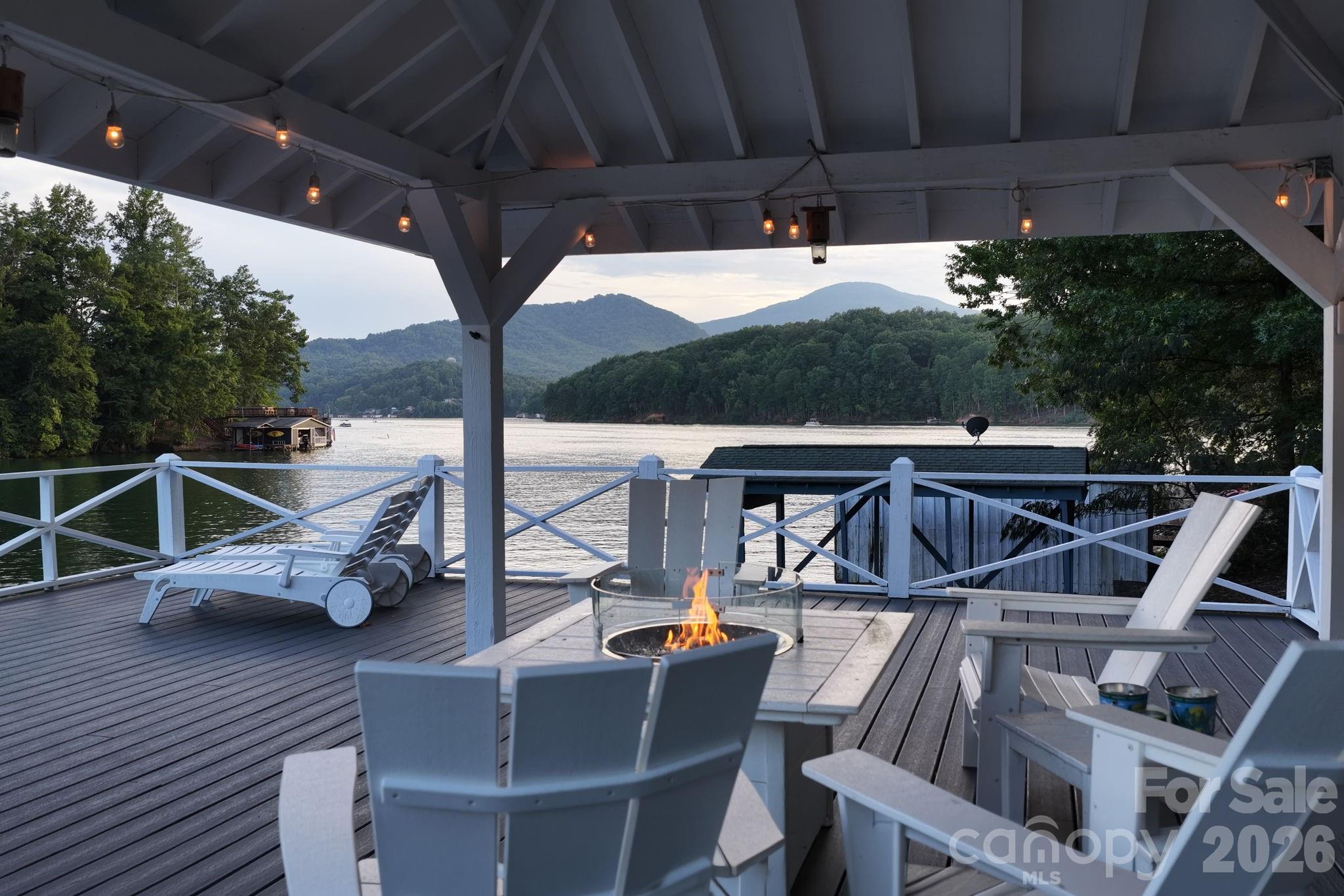 183 Blarney Road, Lake Lure, photo 6 of 8