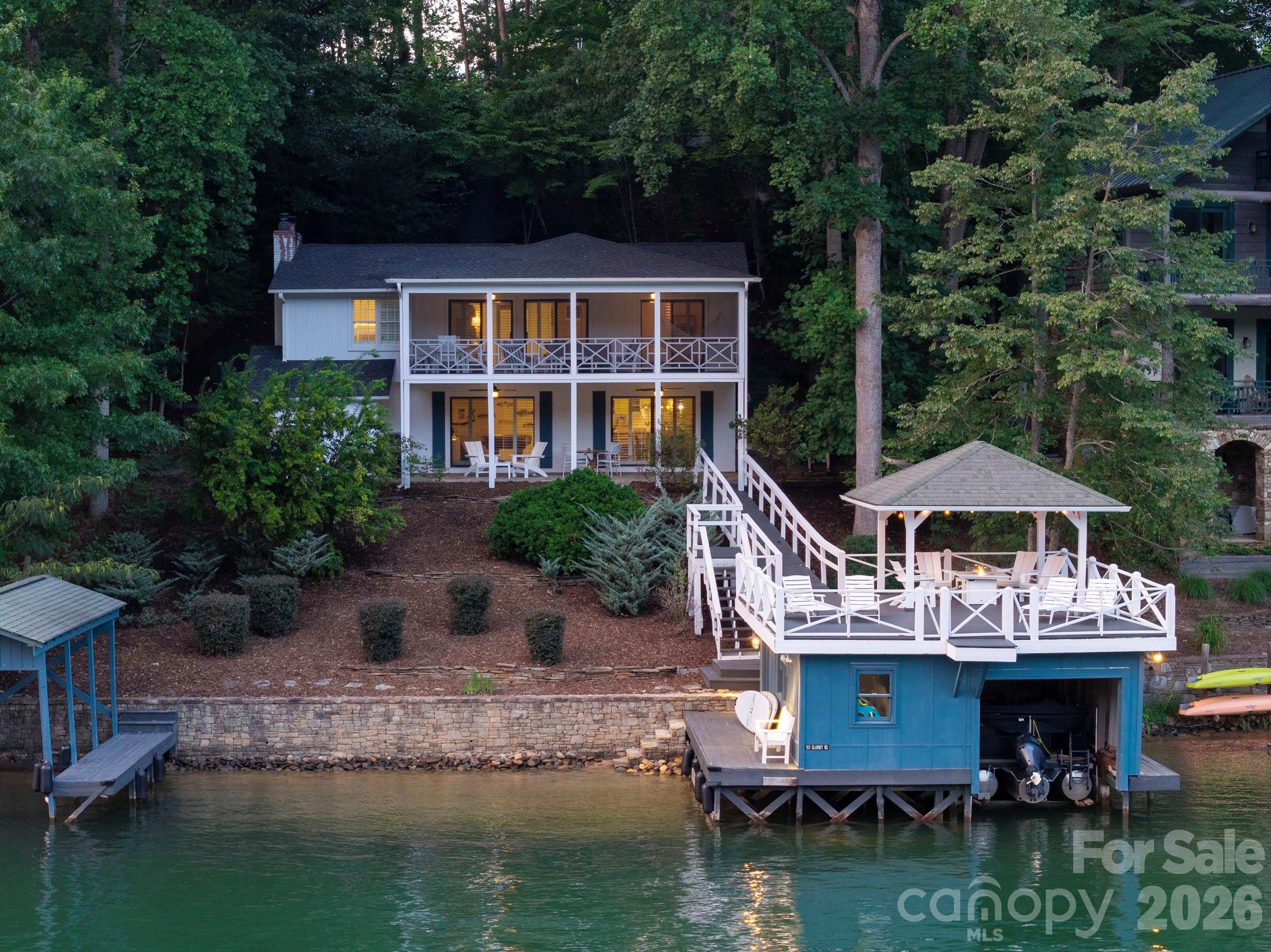 183 Blarney Road, Lake Lure, photo 2 of 8