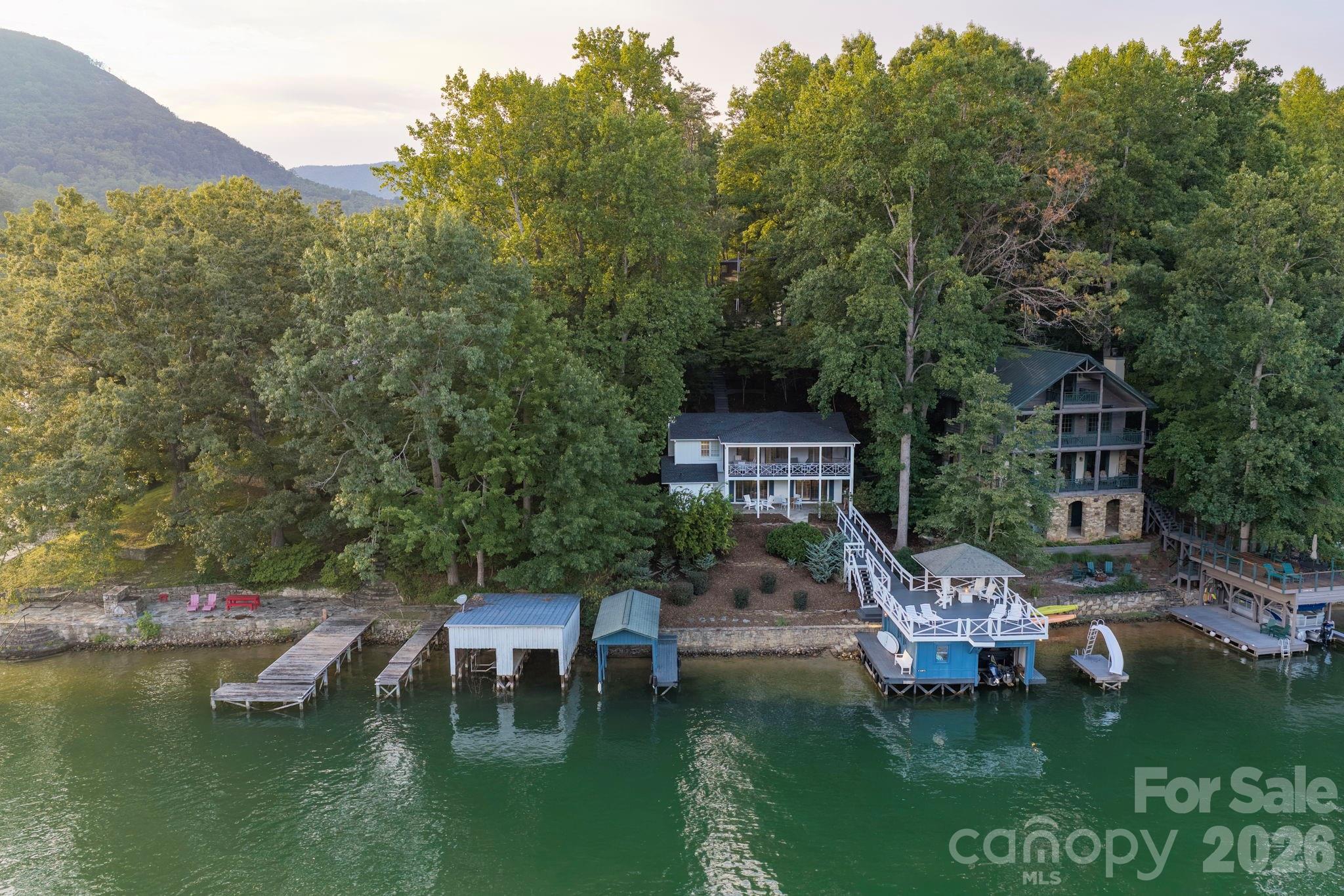 183 Blarney Road, Lake Lure, photo 5 of 8