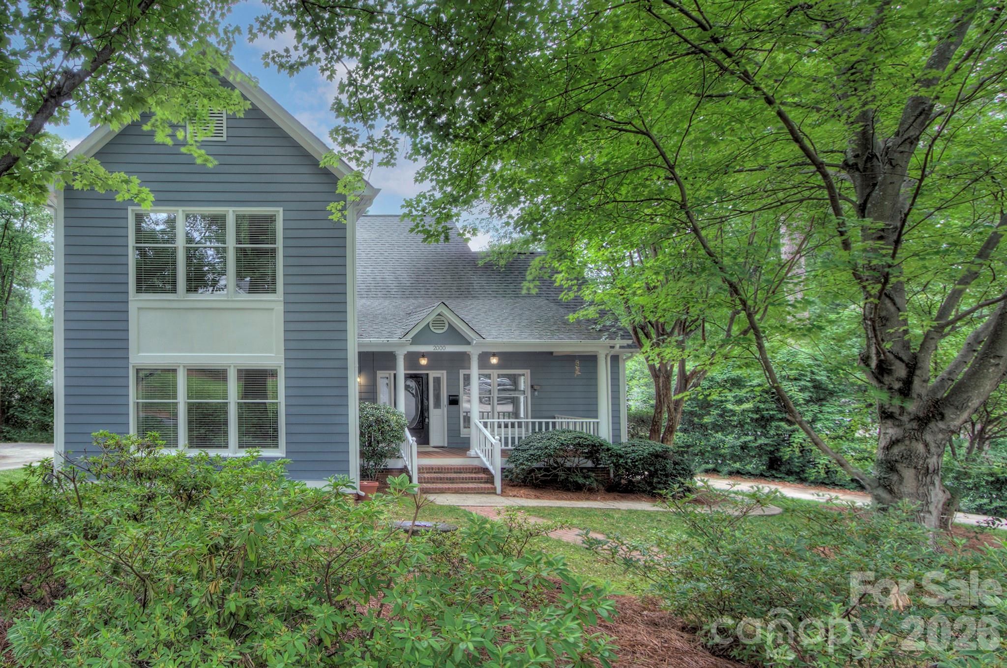 2000 Victorian Place, Charlotte, photo 3 of 8