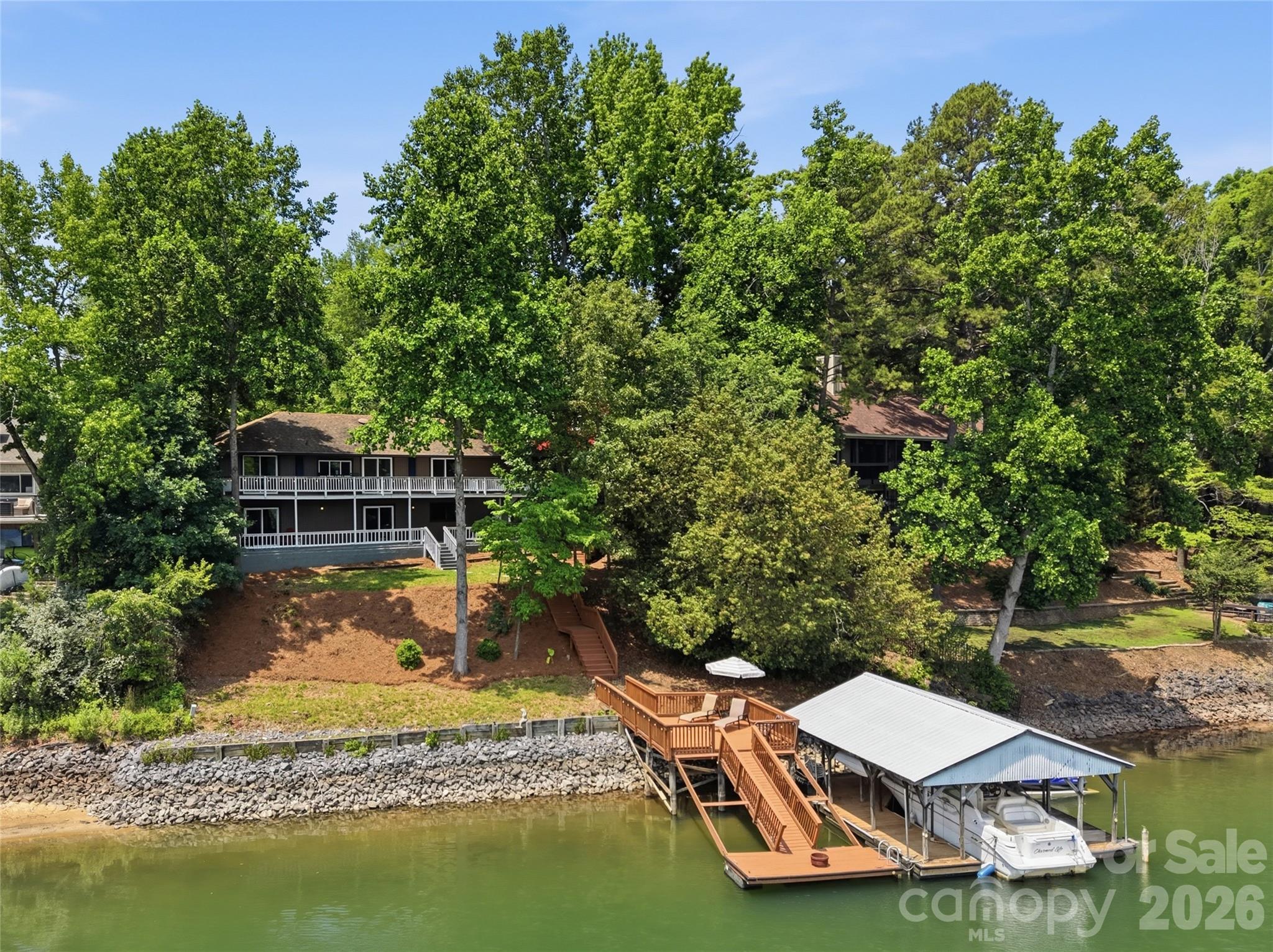 1113 Palmyra Drive, Tega Cay, photo 2 of 8