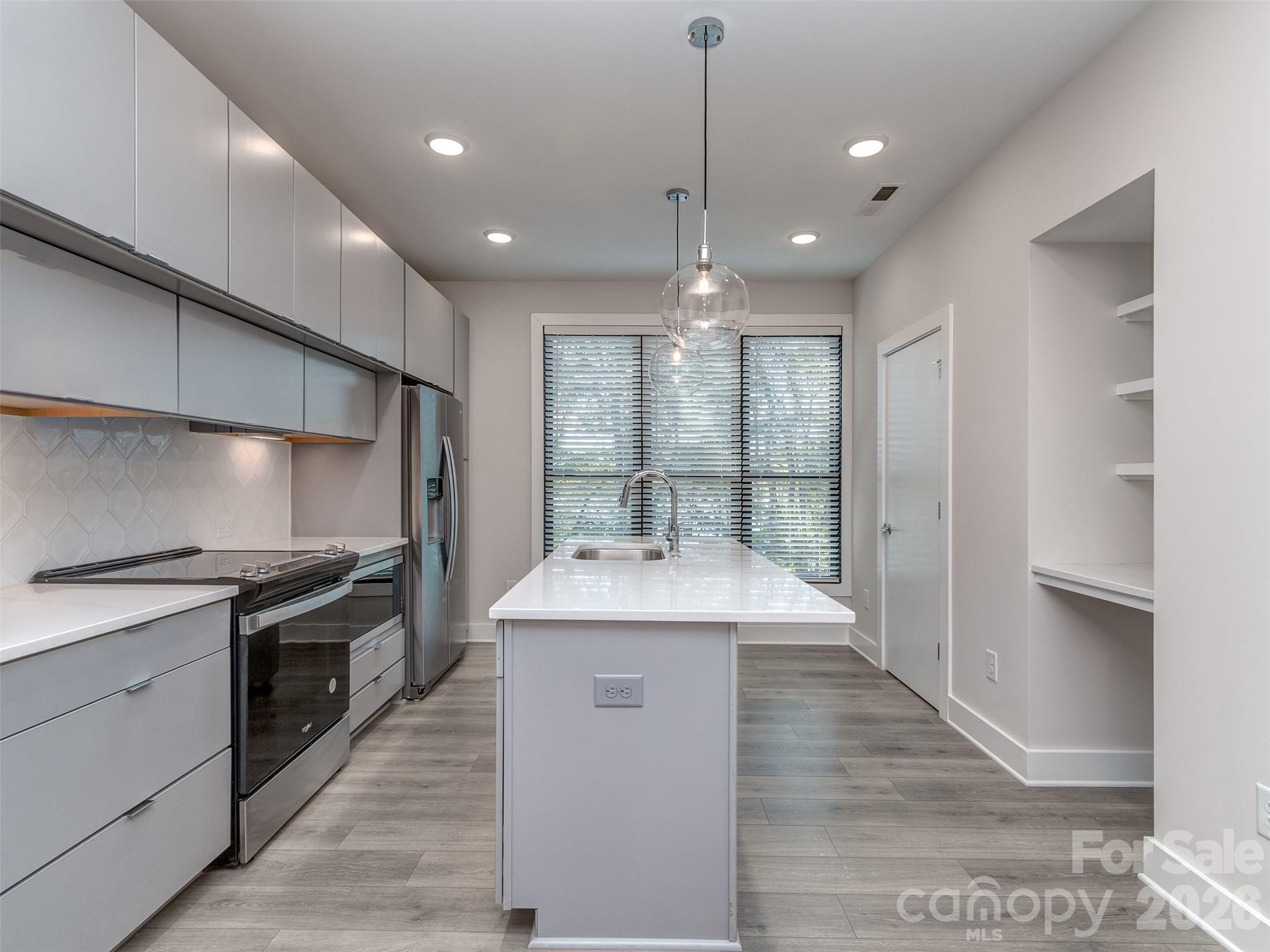 4532 Radler Court, Charlotte, photo 3 of 8