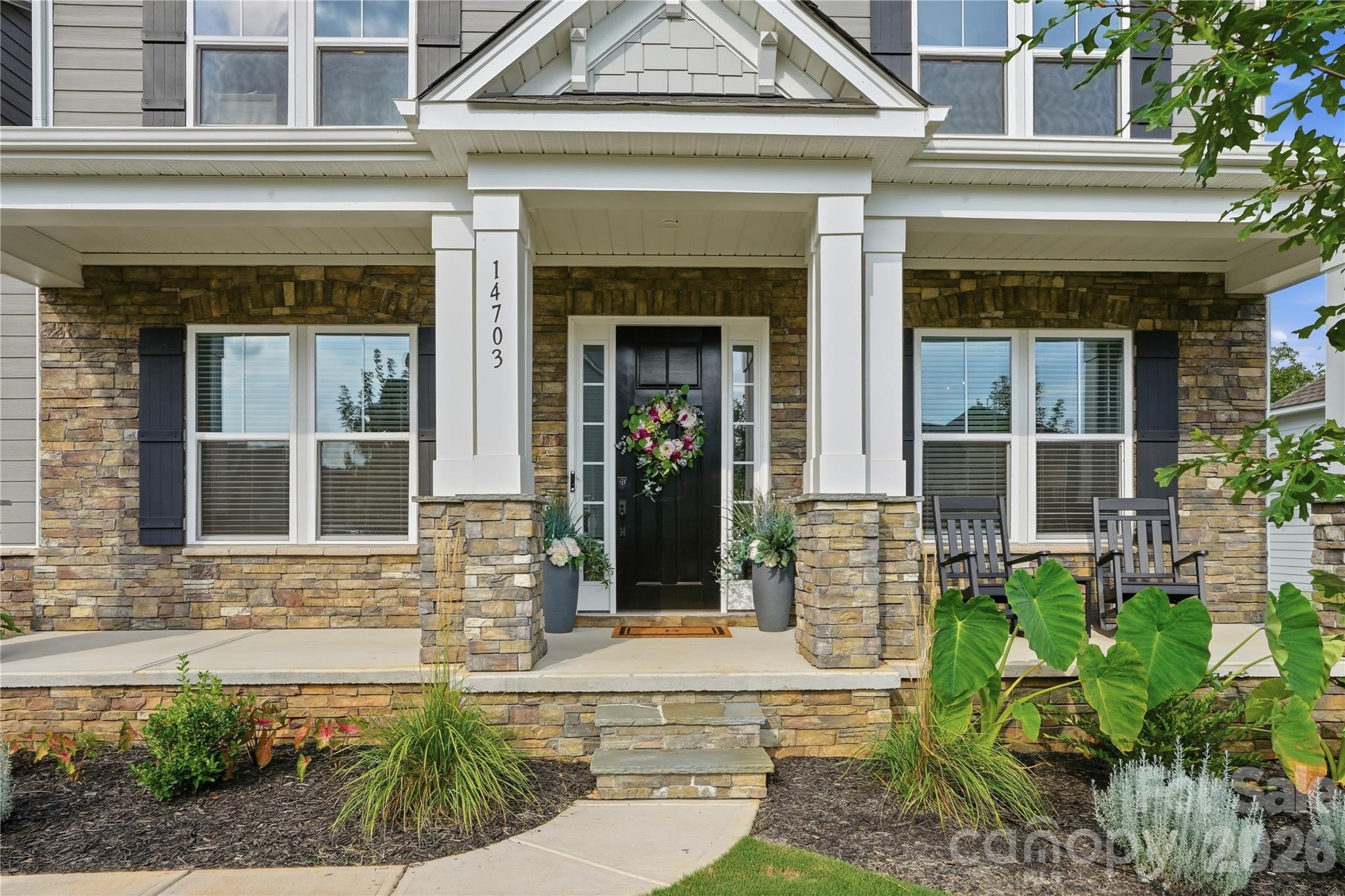 14703 Keyes Meadow Way, Huntersville, photo 2 of 8