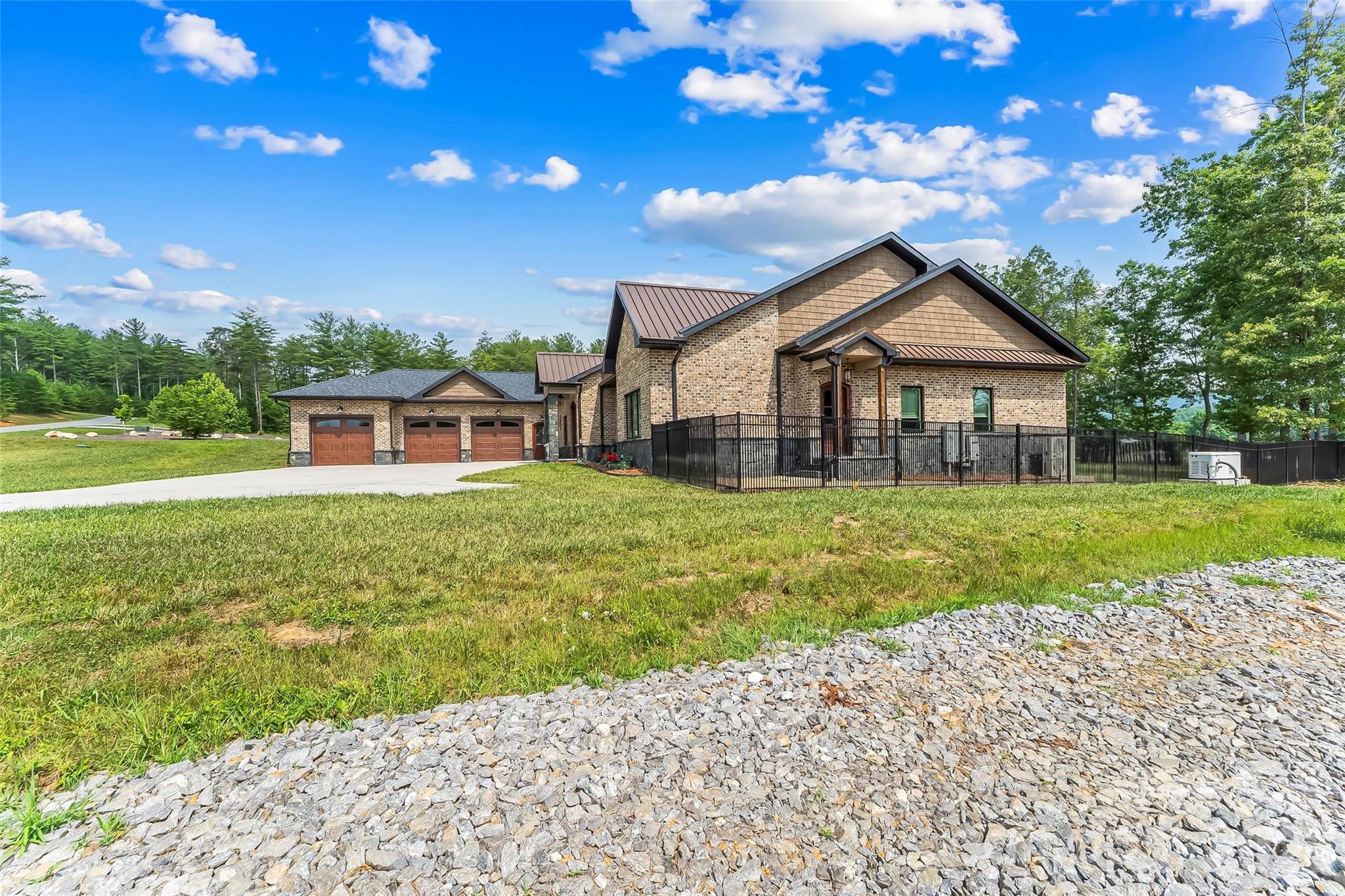 95 Linville View Drive, Nebo, photo 6 of 8