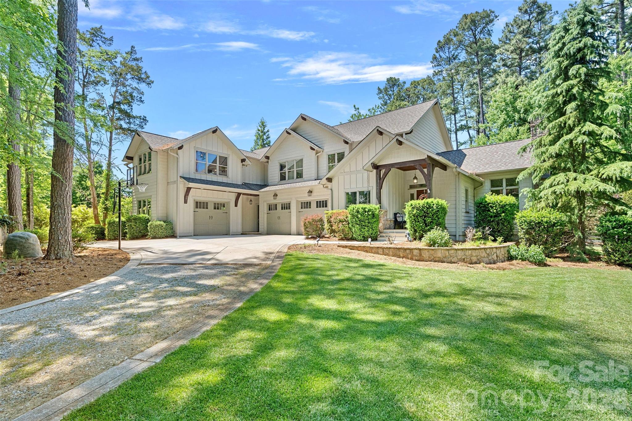 236 Tuskarora Trail, Mooresville, photo 1 of 8