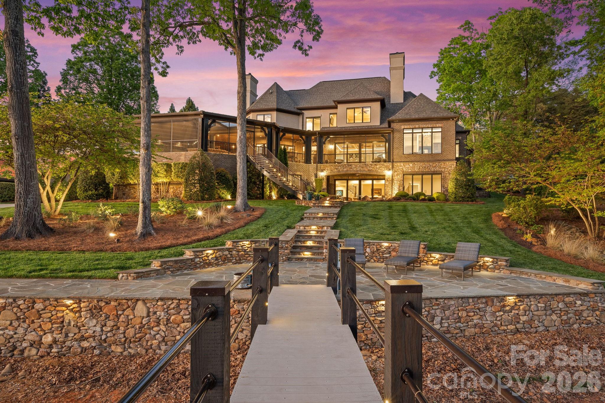 448 Stonemarker Road, Mooresville, photo 1 of 8