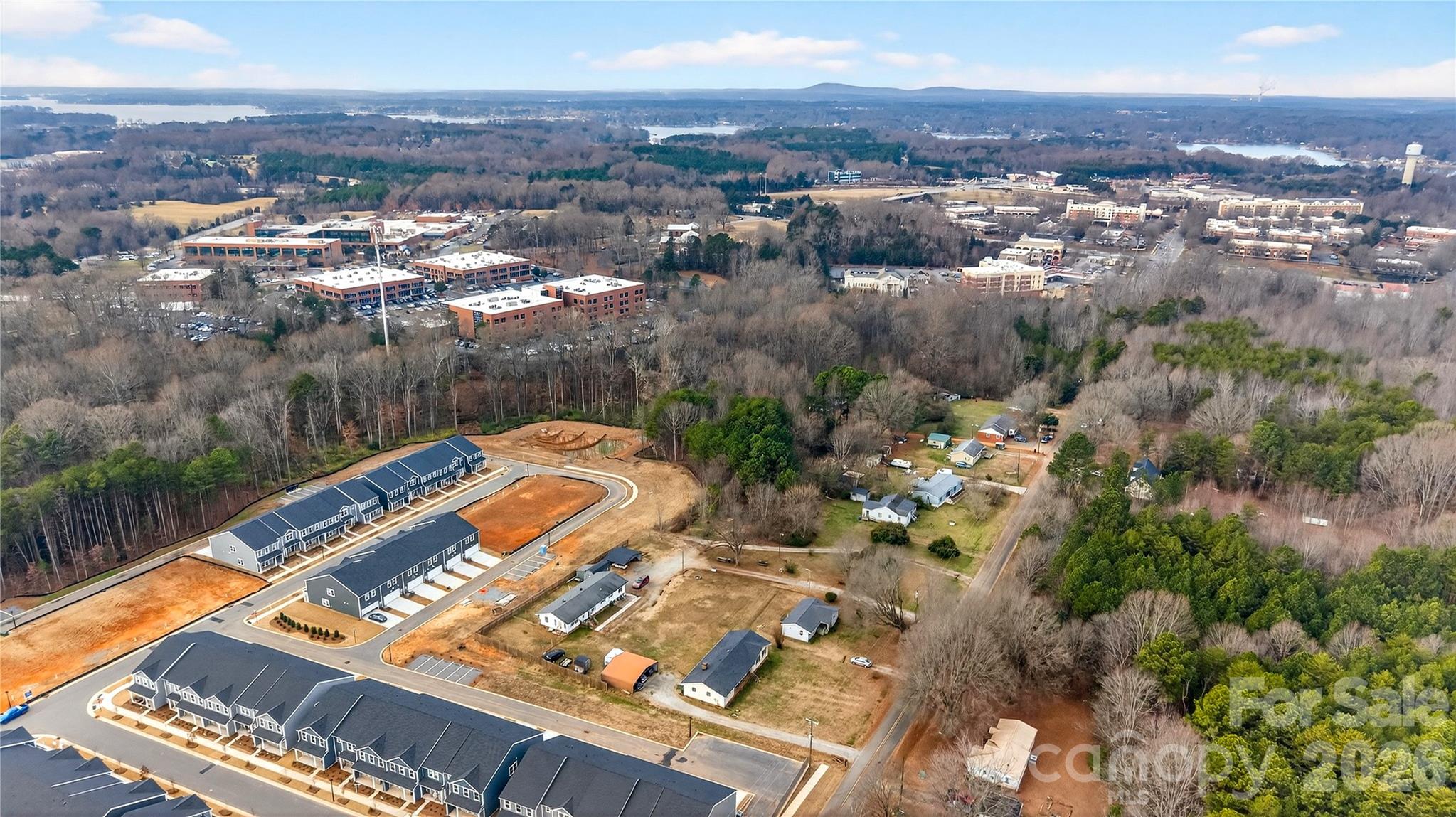 169 Crossrail Road, Mooresville, photo 4 of 8