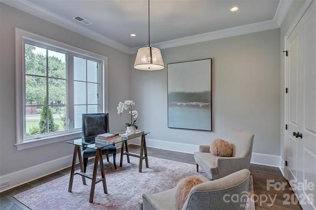 6510 Sharon Hills Road, Charlotte, photo 5 of 8