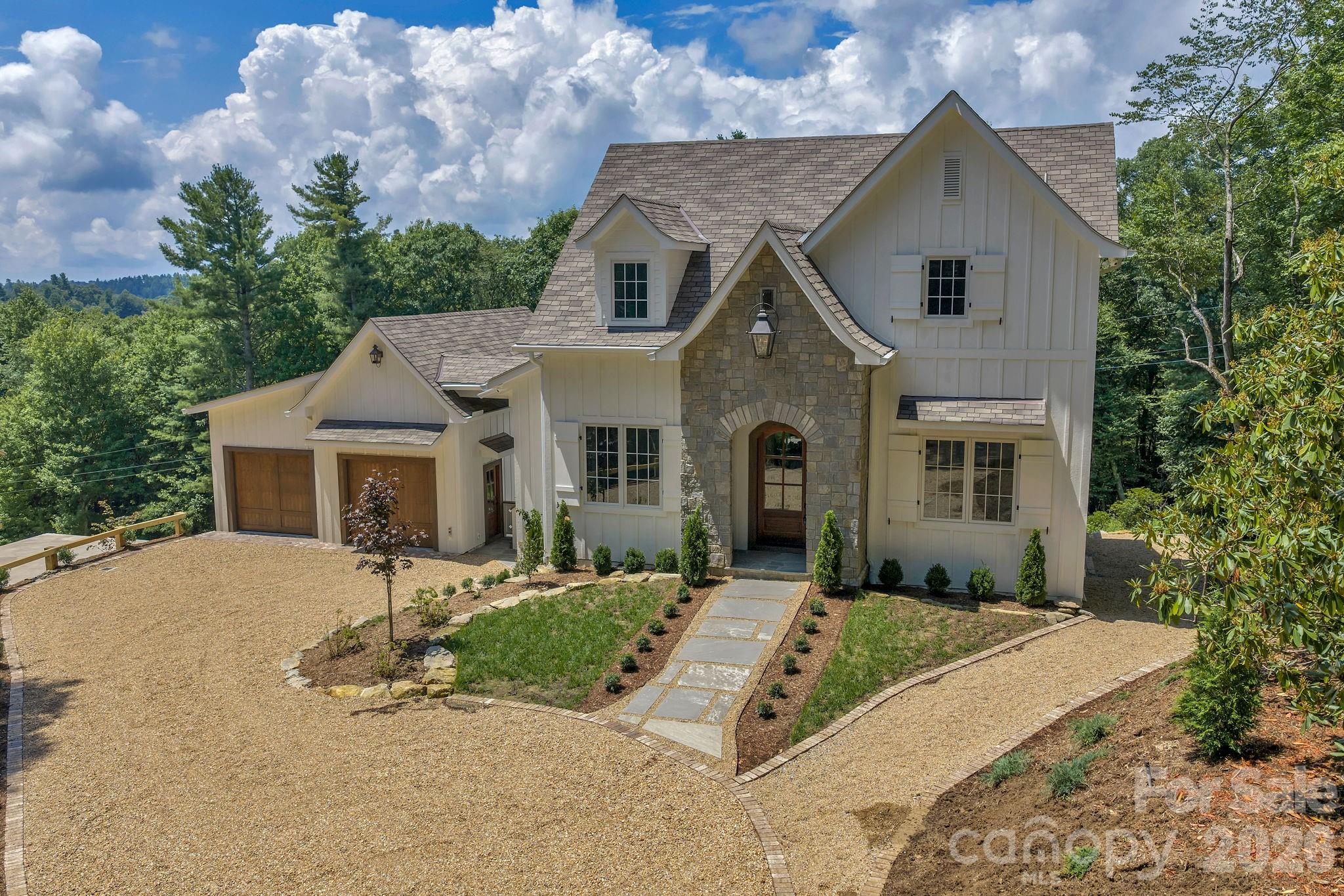 253 Old Boone Road, Blowing Rock, photo 2 of 8