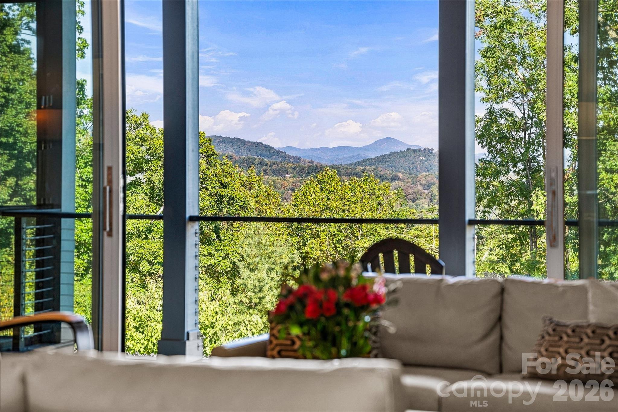 22 Quartz Trail, Hendersonville, photo 7 of 8