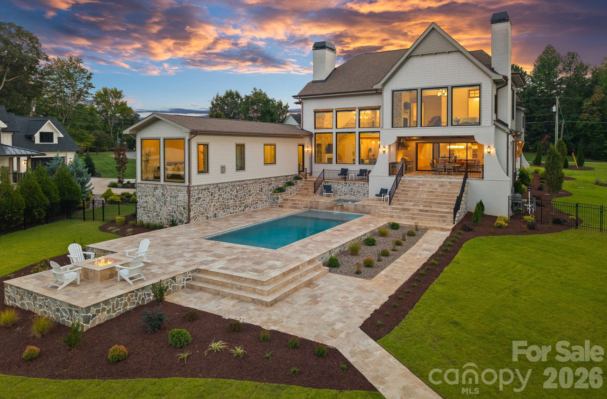 7679 Rabbit Circle, Denver, photo 1 of 8