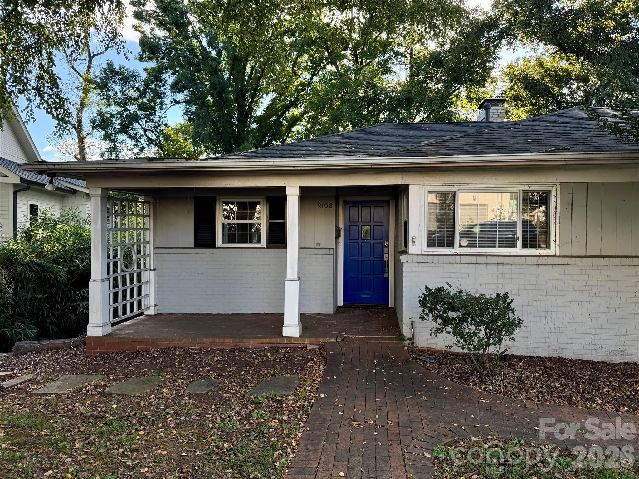 2108 Hassell Place, Charlotte, photo 2 of 8