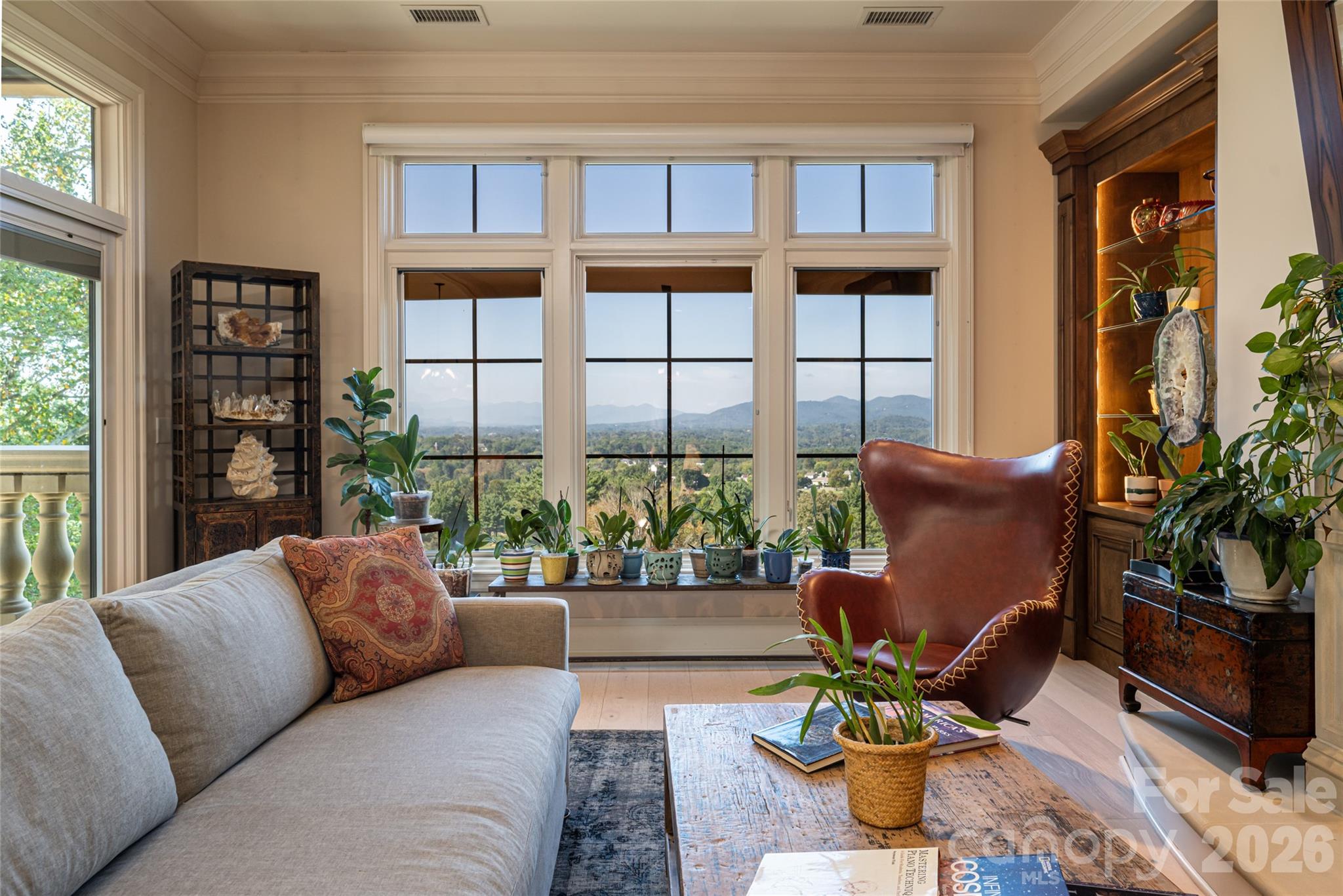 288 Macon Avenue #201, Asheville, photo 6 of 8