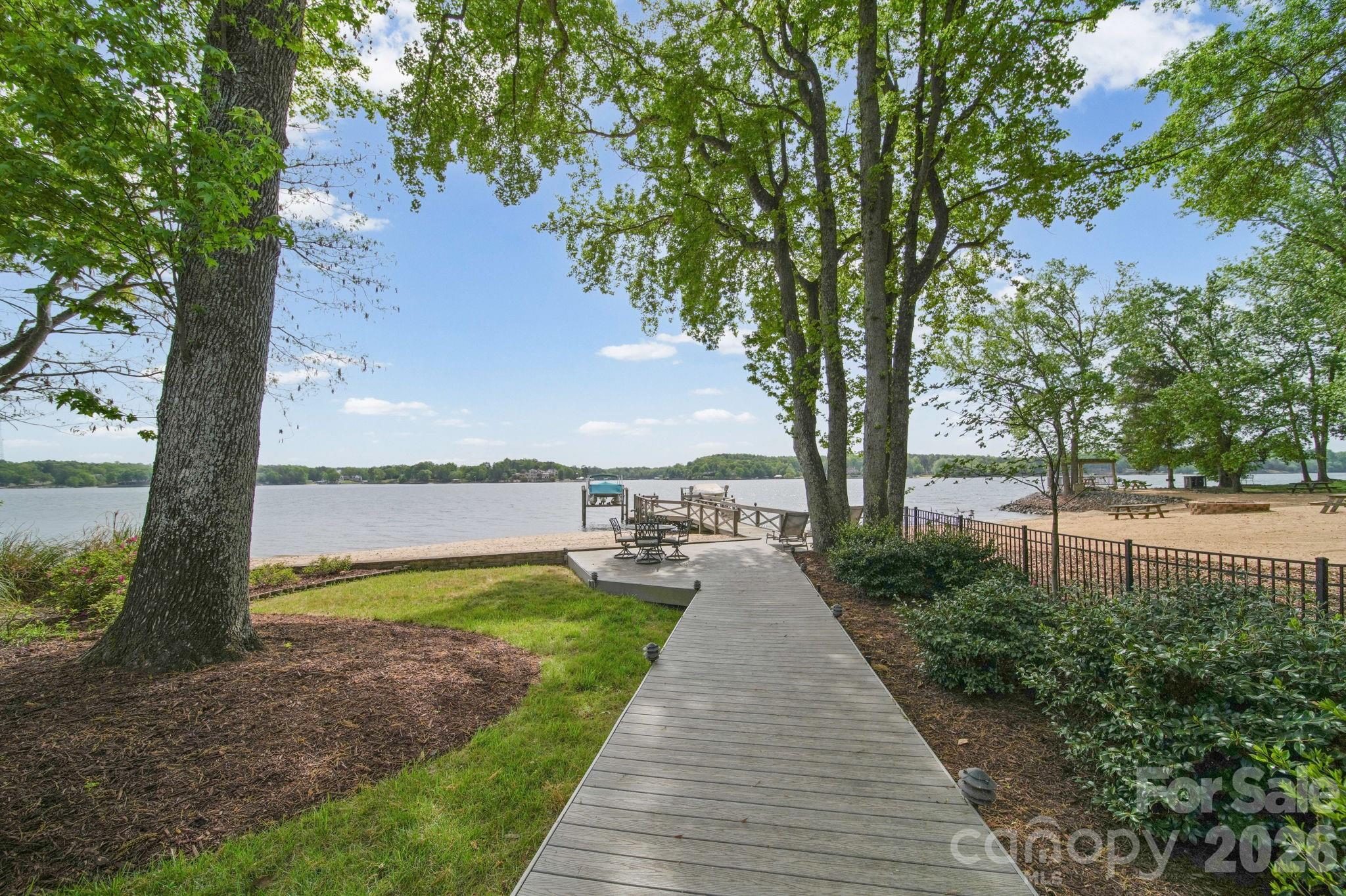 14 King Haigler Chase Court, Clover, photo 2 of 8