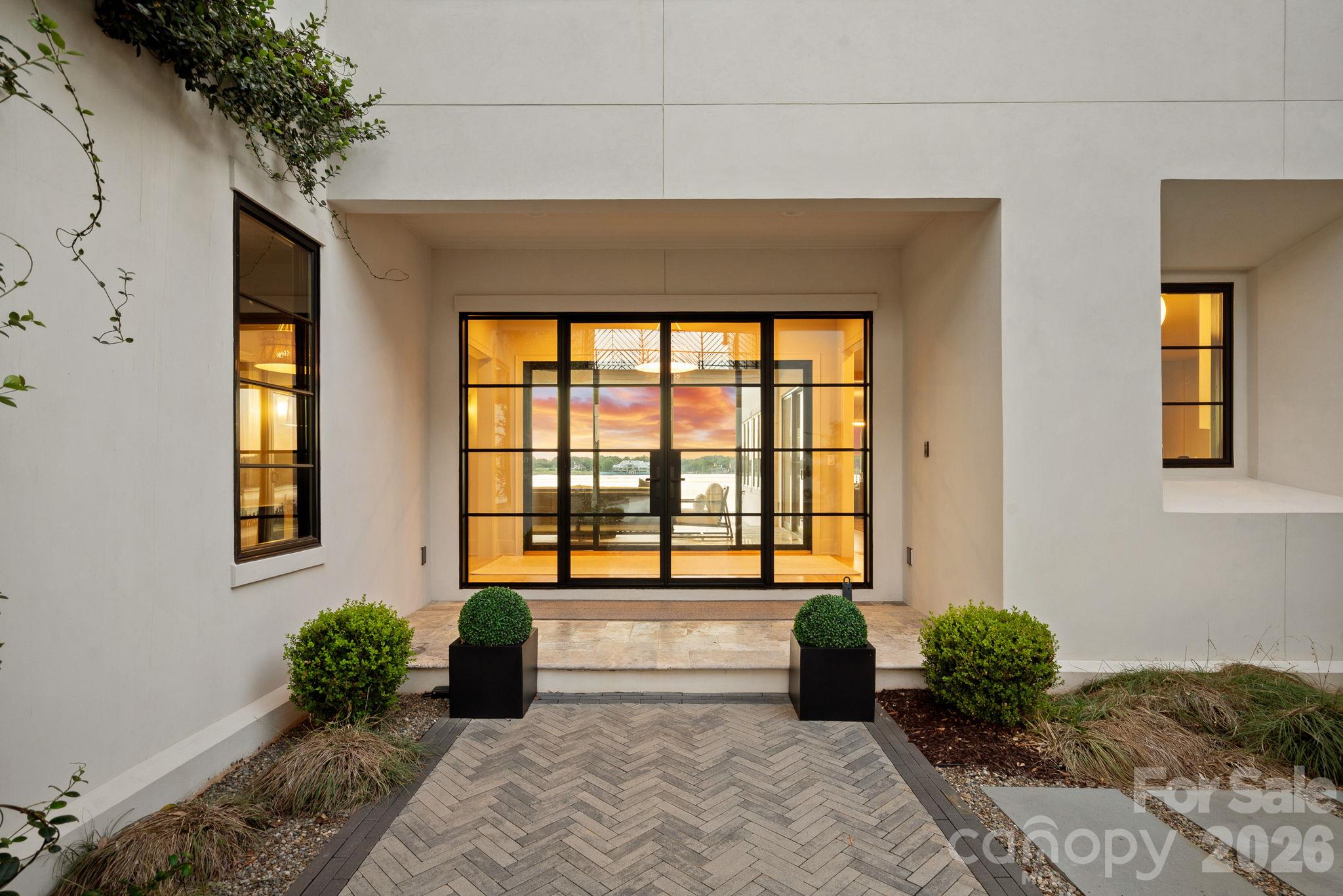 17811 Largo Place, Cornelius, photo 4 of 8