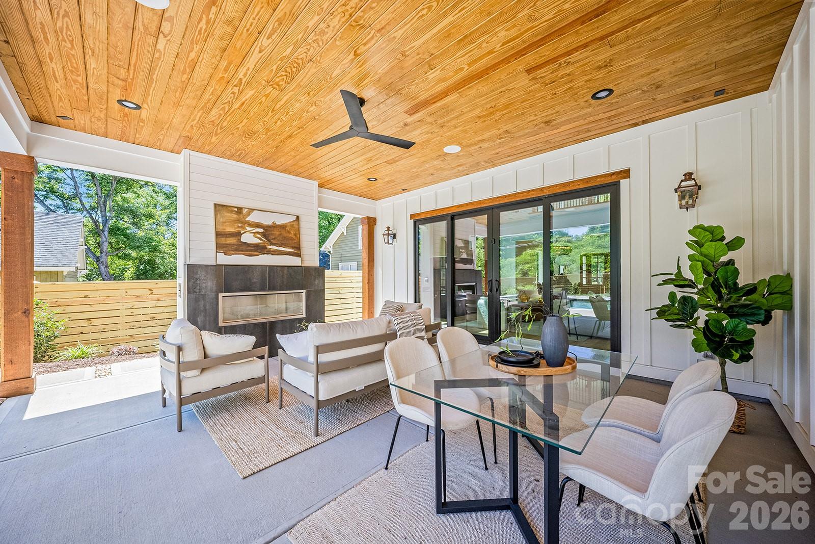 2541 Shenandoah Avenue, Charlotte, photo 3 of 8