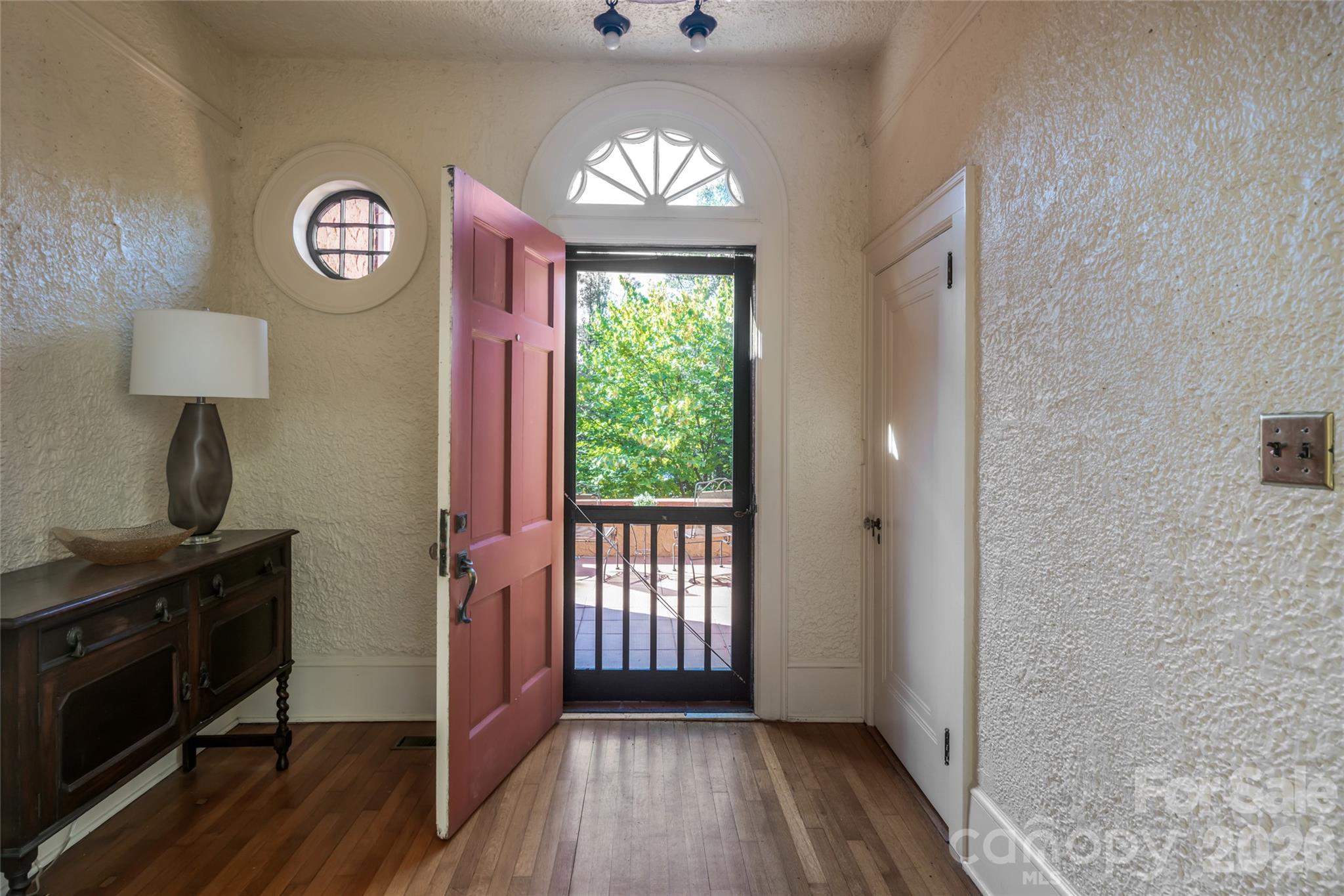 26 Sheridan Road, Asheville, photo 6 of 8
