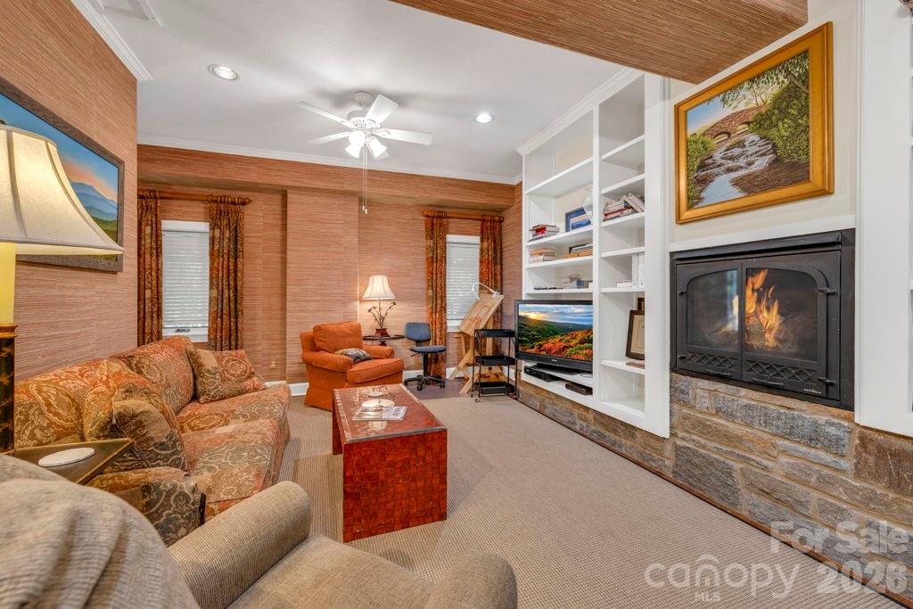 241 Wonderland Trail, Blowing Rock, photo 5 of 8
