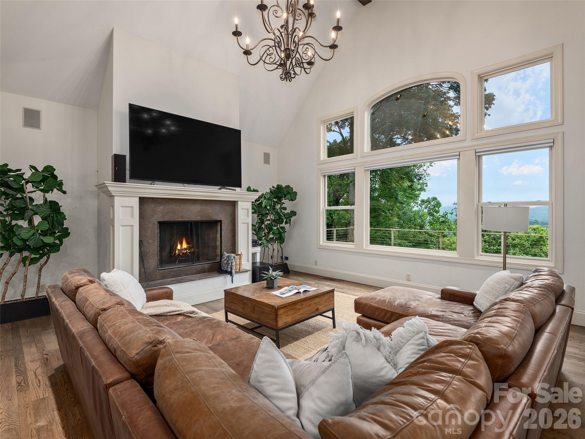 433 Coopers Hawk Drive, Asheville, photo 8 of 8