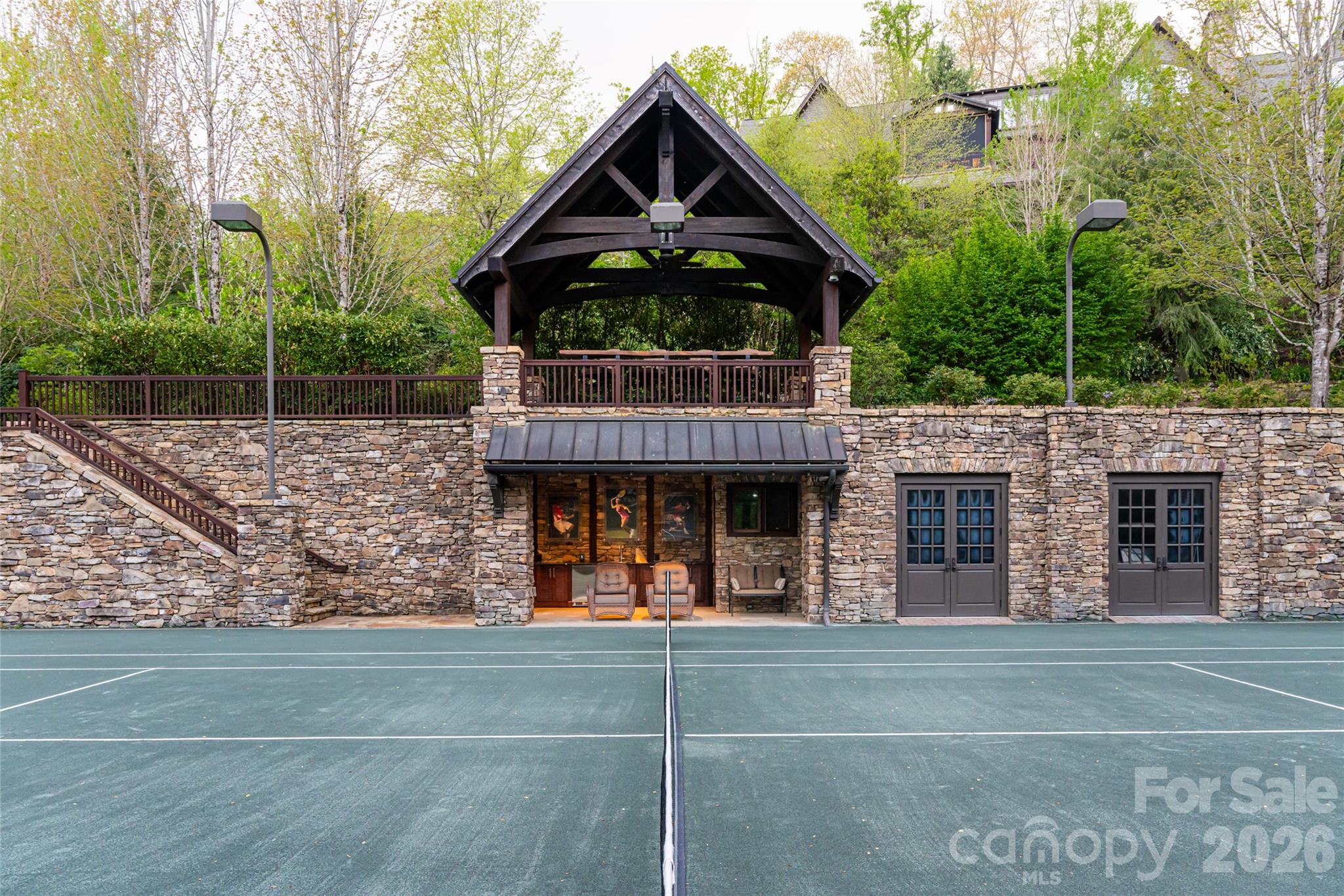 66 N Deerhaven Lane, Asheville, photo 5 of 8