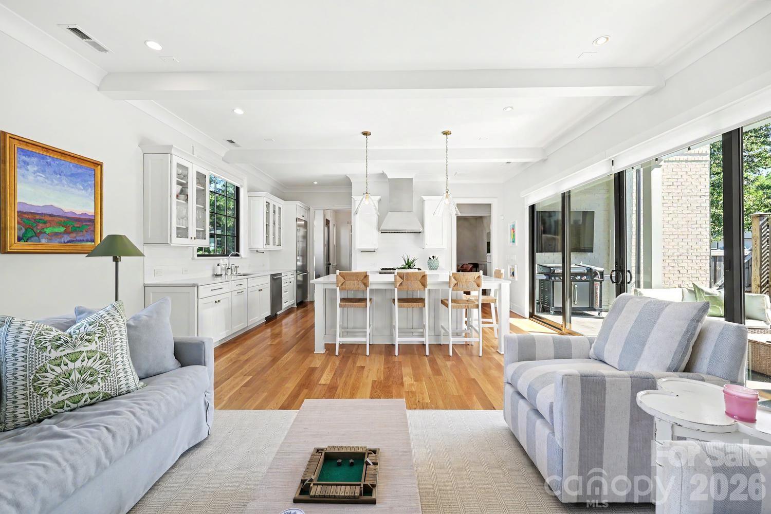 187 N Canterbury Road, Charlotte, photo 6 of 8