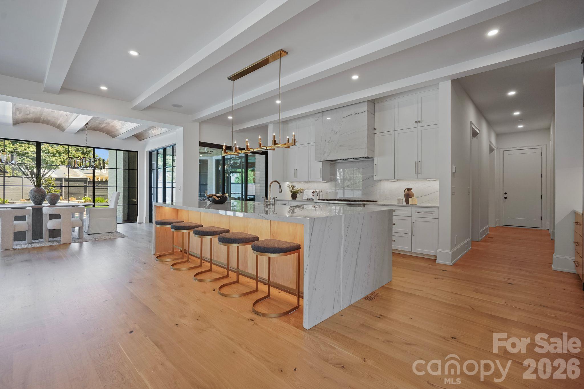 20218 Rainbow Circle, Cornelius, photo 6 of 8