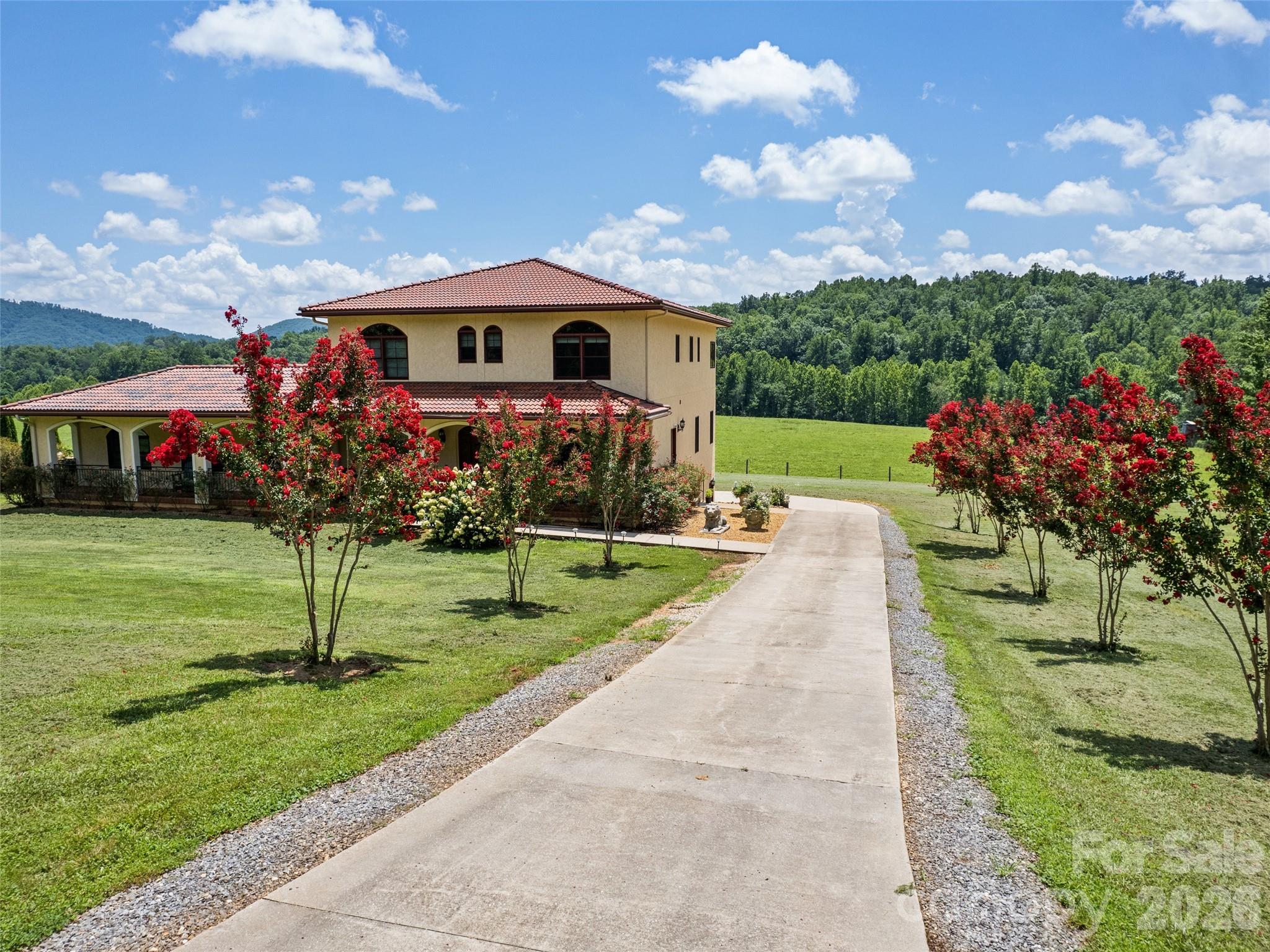 1418 Landis Lane, Nebo, photo 1 of 8