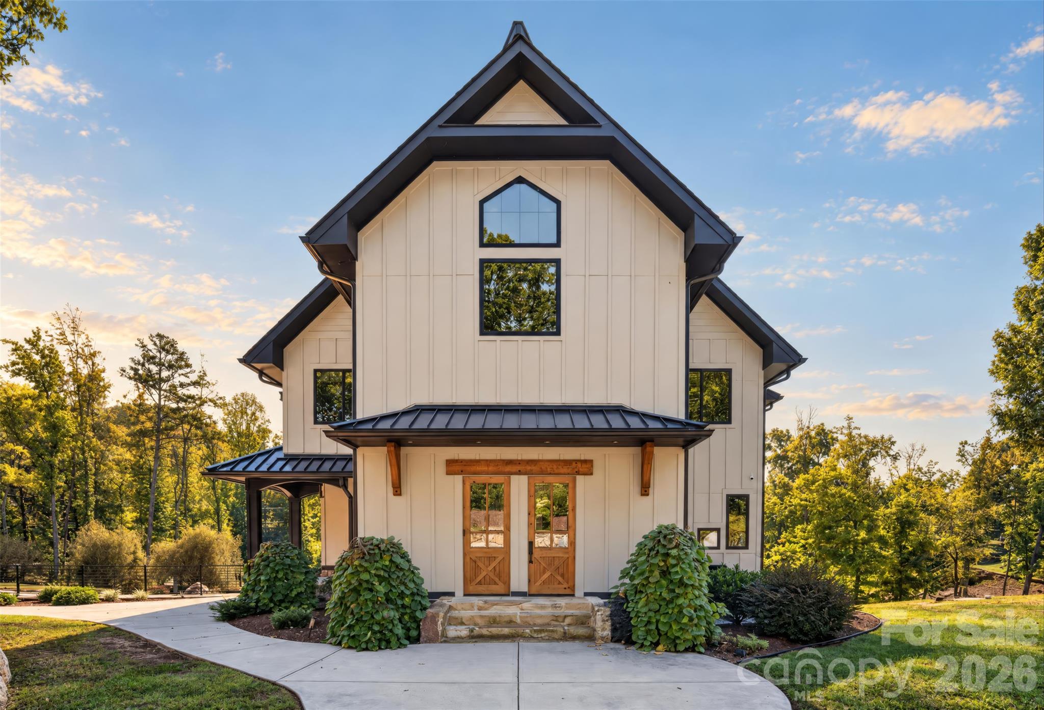 222 Greenbay Road, Mooresville, photo 3 of 8