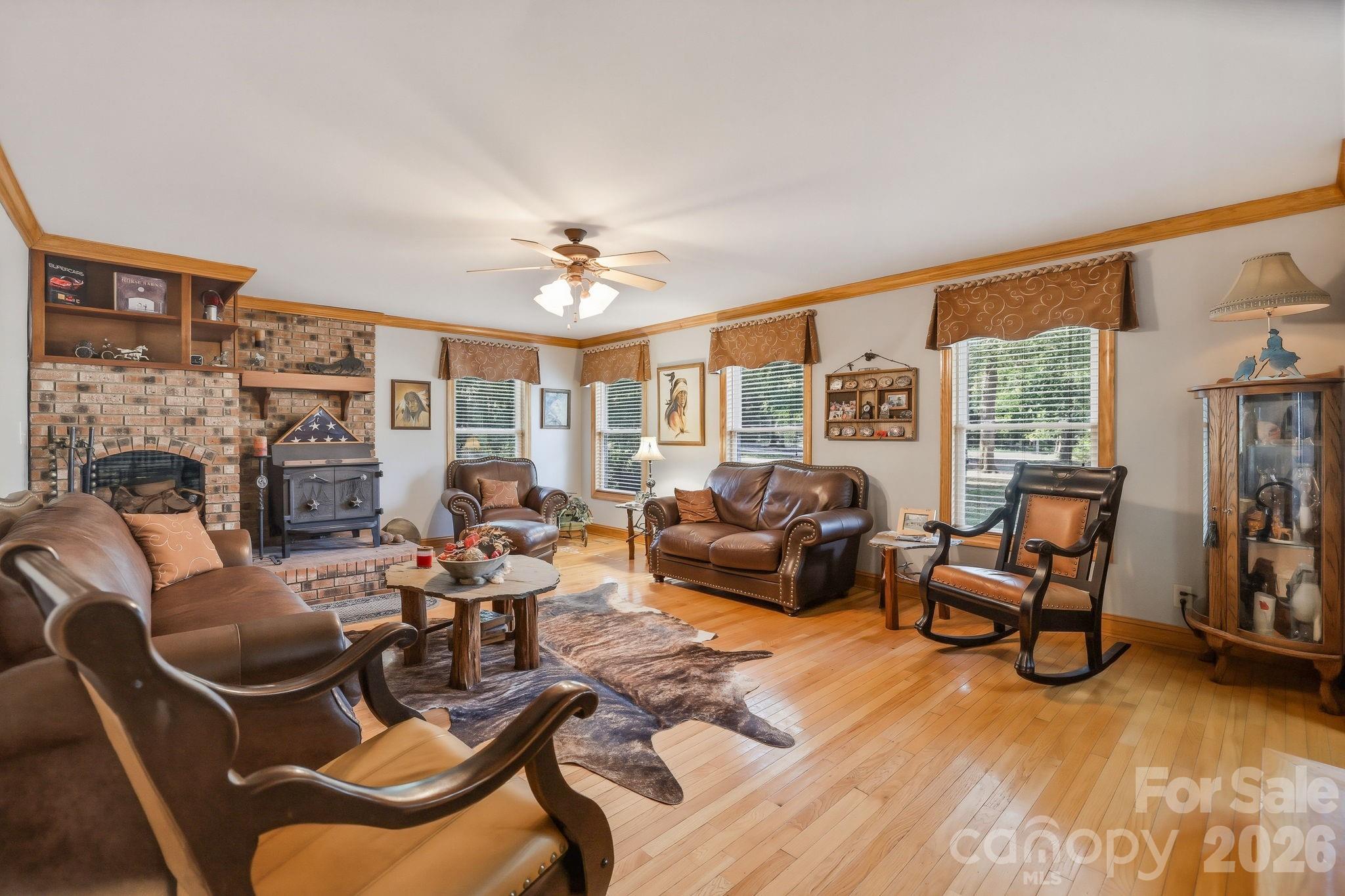 1916 Mcintyre Road, Wingate, photo 3 of 8