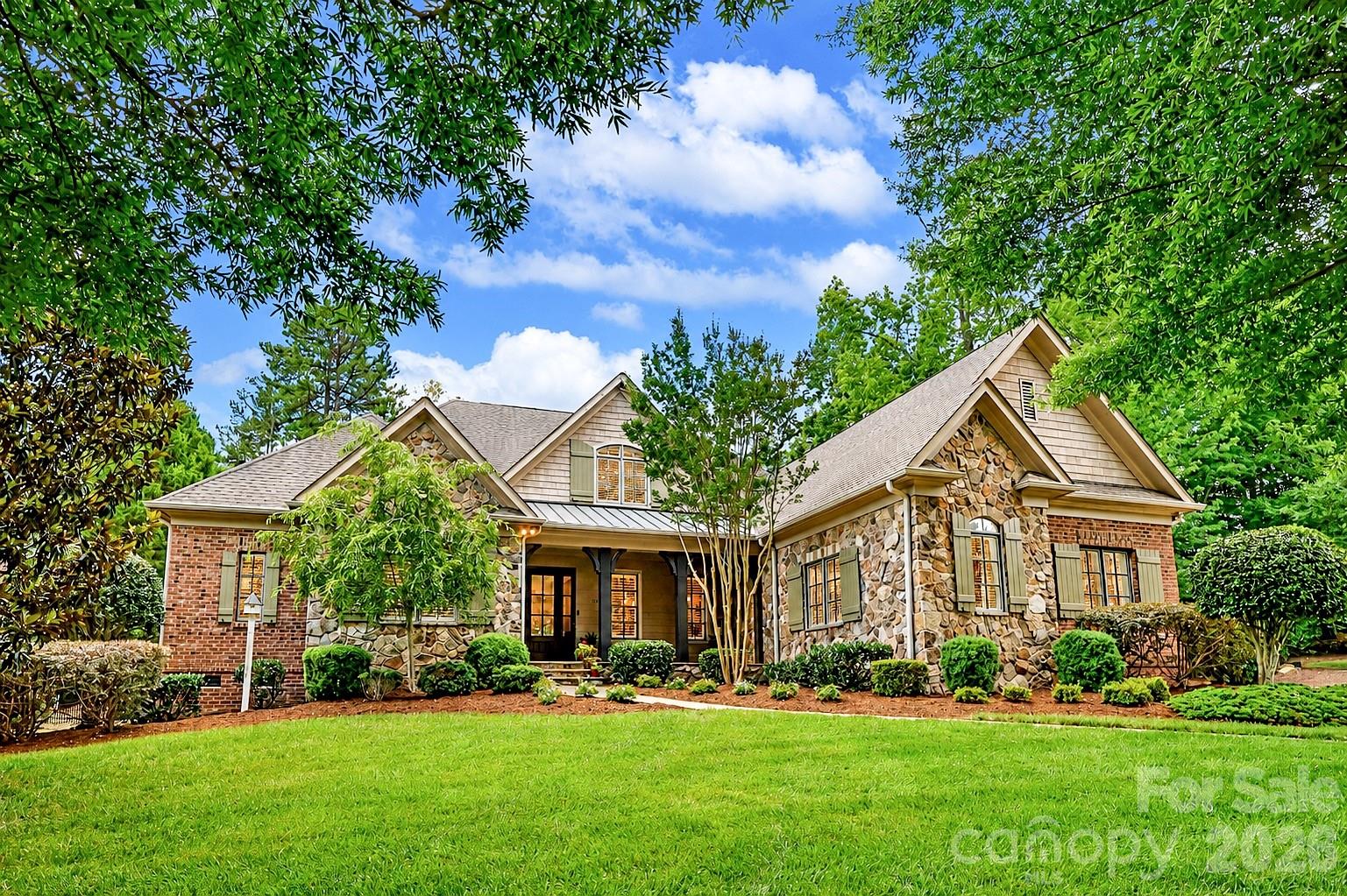 508 Hideaway Ridge Court, Matthews, photo 1 of 8