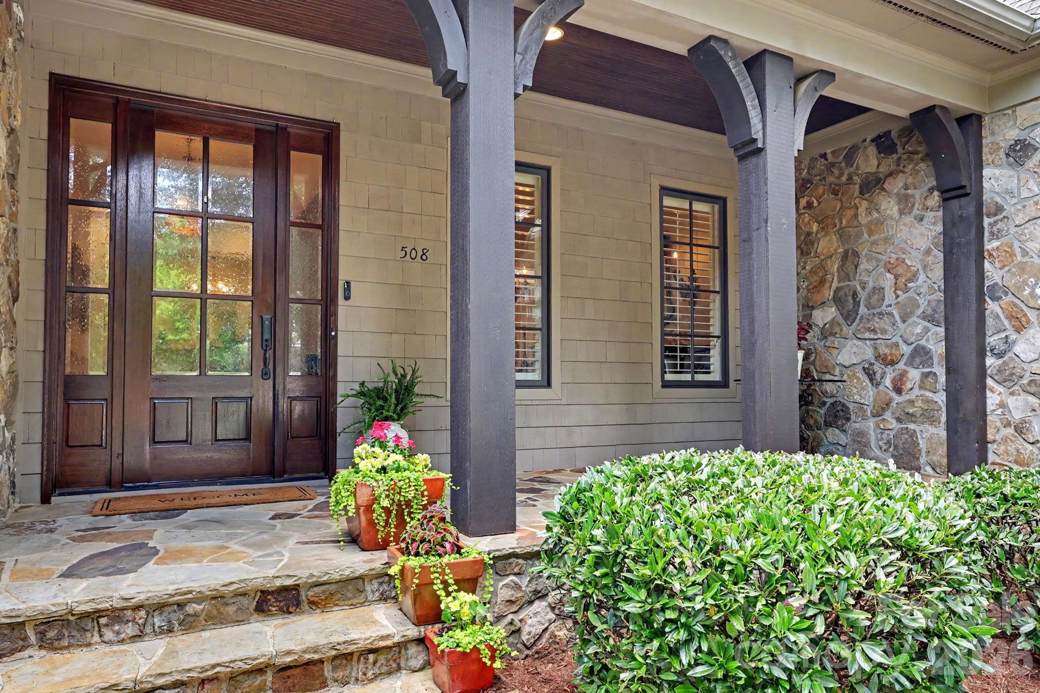 508 Hideaway Ridge Court, Matthews, photo 3 of 8