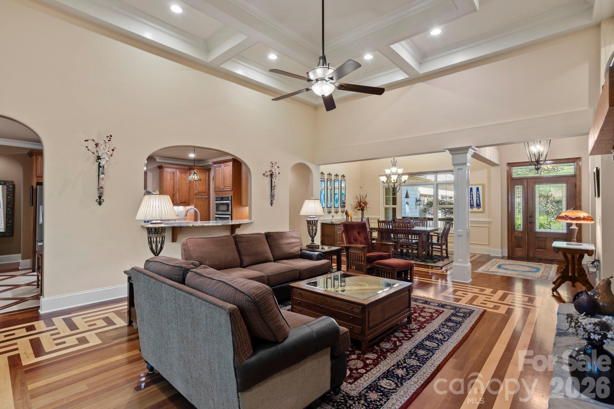 132 Pinnacle Peak Lane, Flat Rock, photo 7 of 8