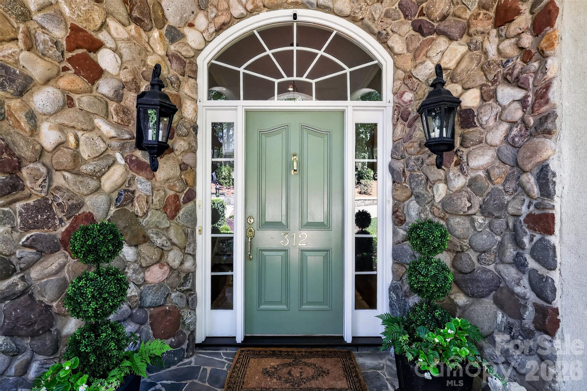 312 Eagles Walk, Gastonia, photo 5 of 8