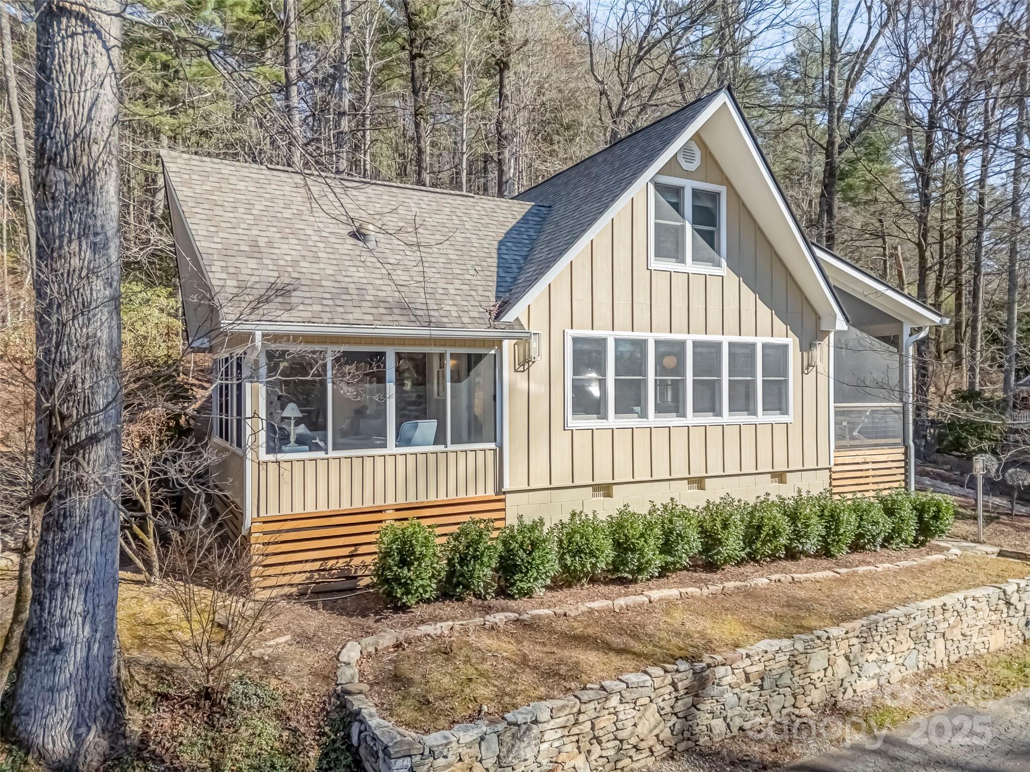 40 Toxaway Landing Drive, Lake Toxaway, photo 5 of 8