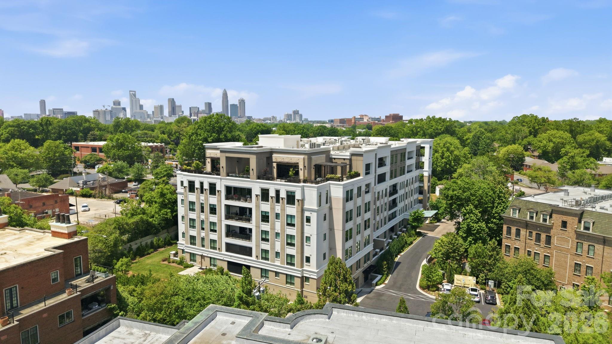 130 Cherokee Road #406, Charlotte, photo 1 of 8