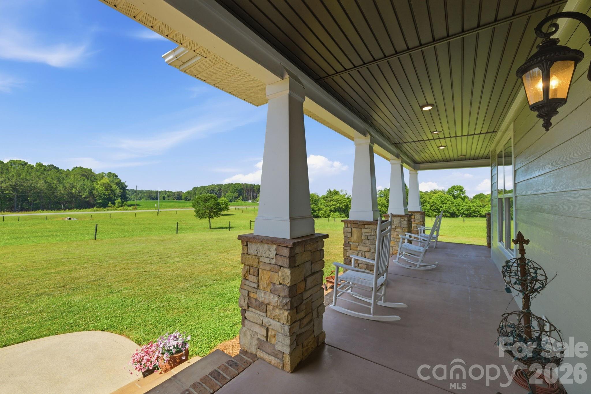 212 Scism Road, Kings Mountain, photo 5 of 8