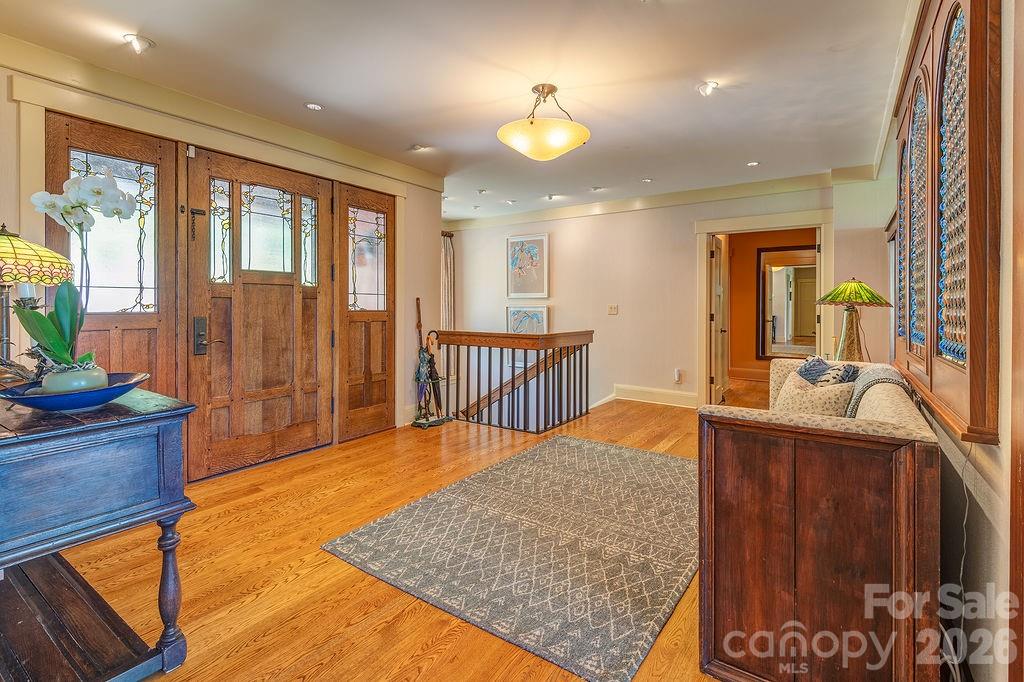24 Westhaven Drive, Asheville, photo 4 of 8