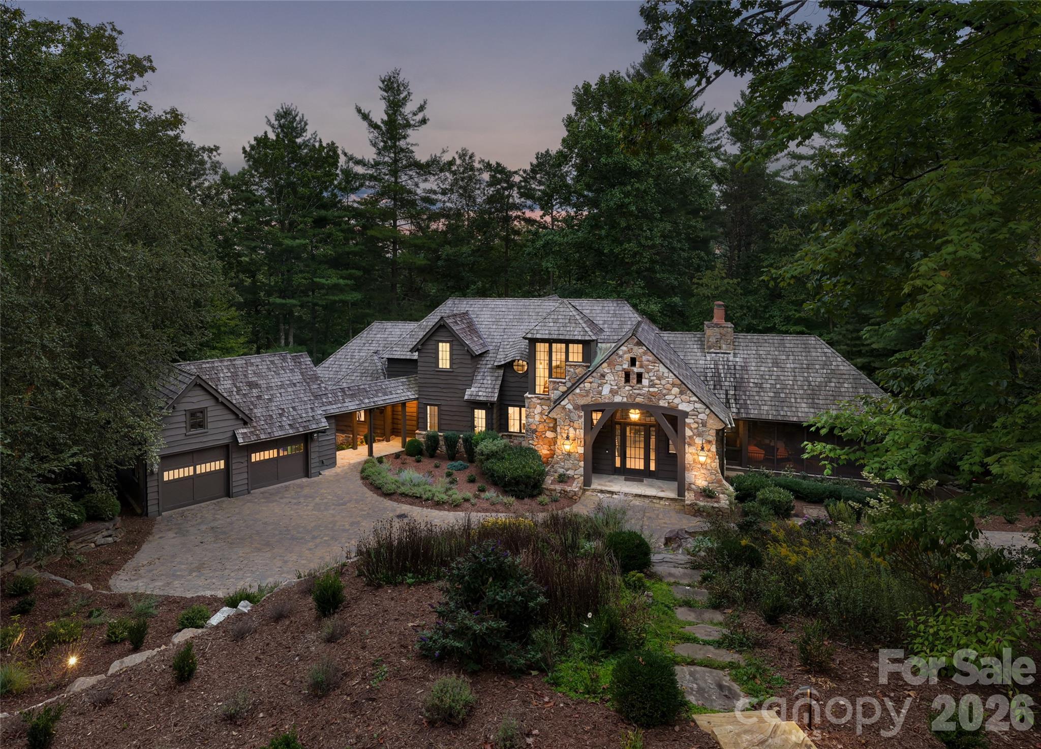 17 Falling Waters Trail, Arden, photo 1 of 8