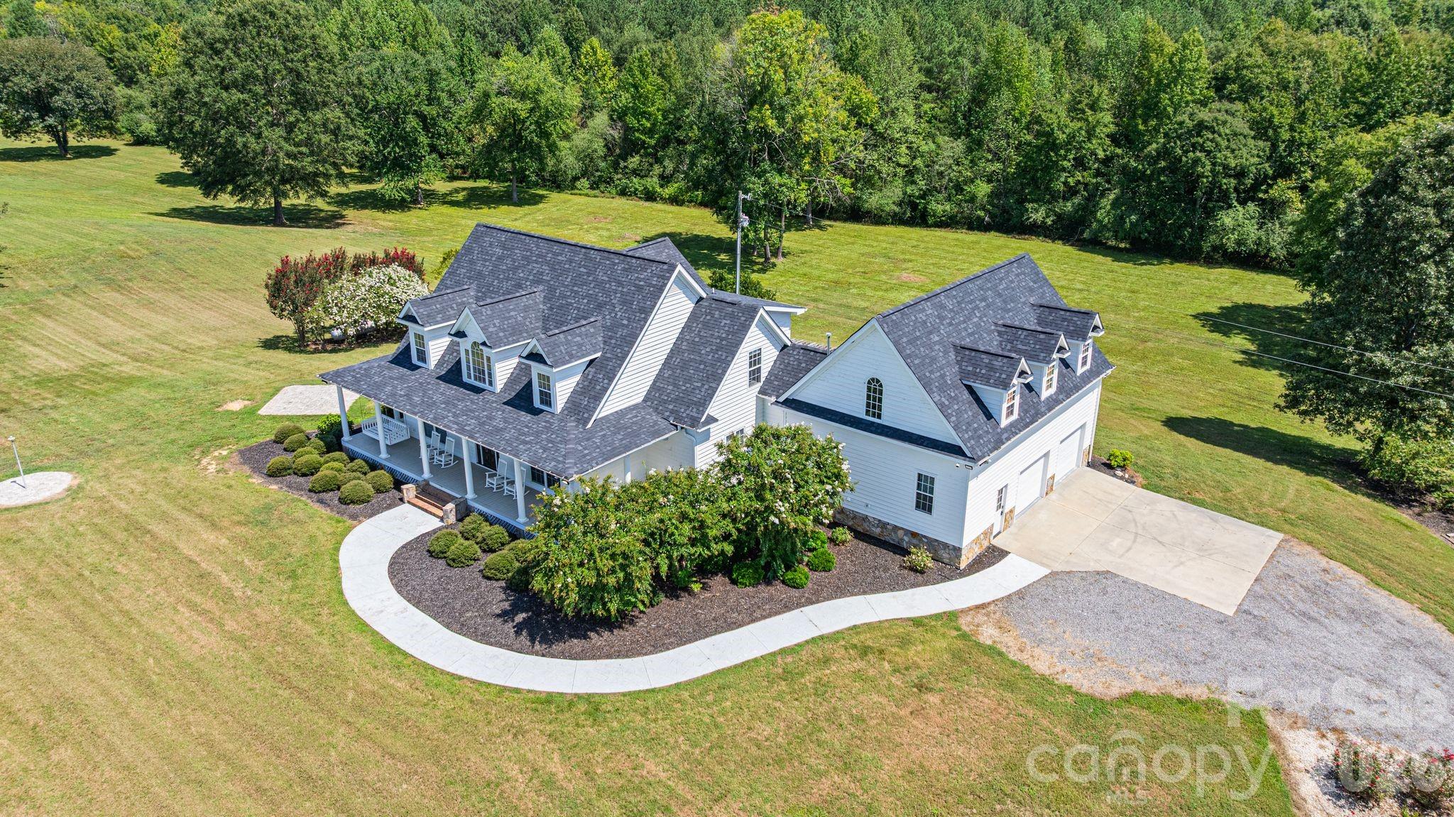 940 Wade Funderburk Road, Pageland, photo 2 of 8