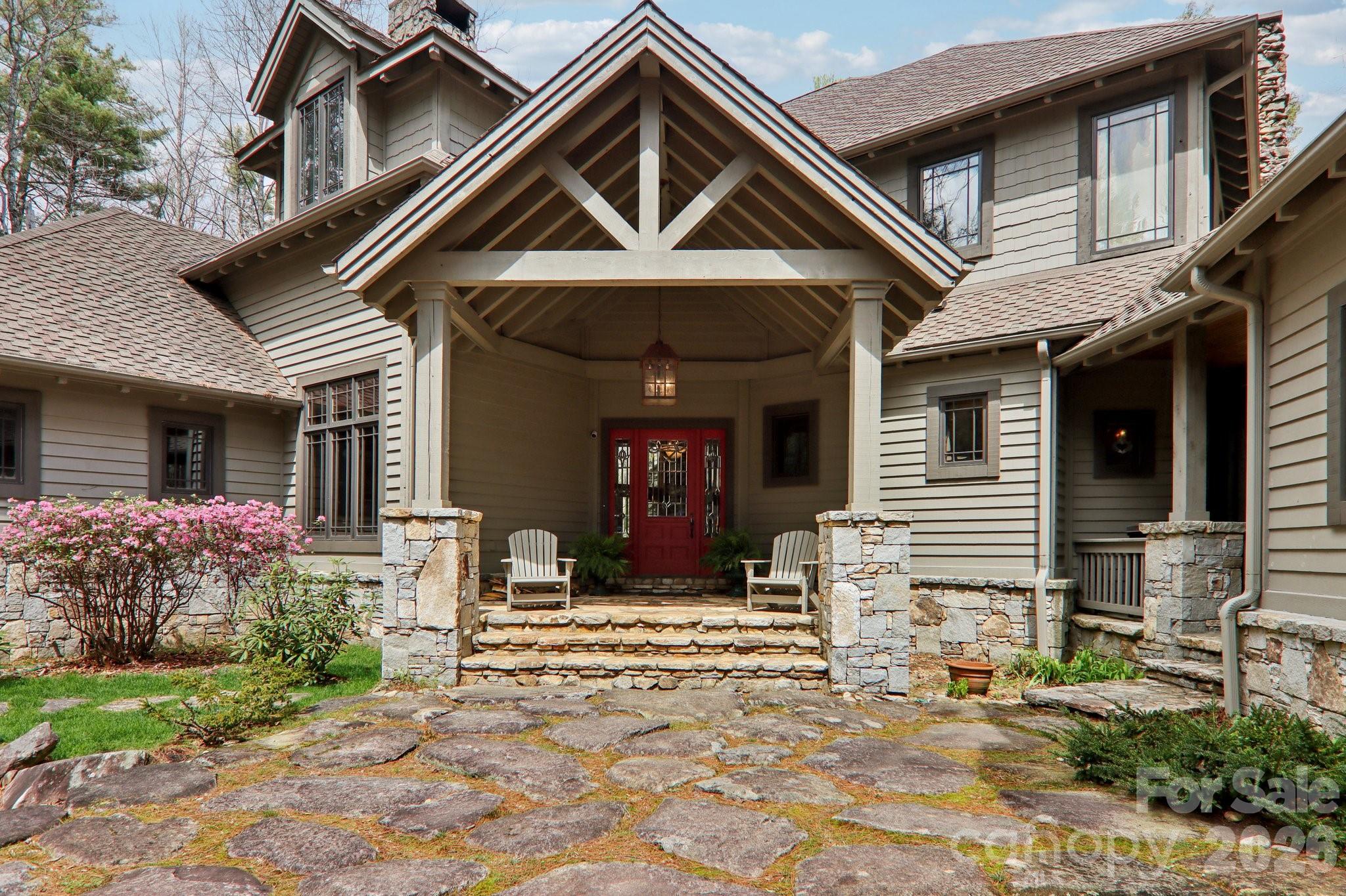 46 Mills Creek Drive, Lake Toxaway, photo 4 of 8