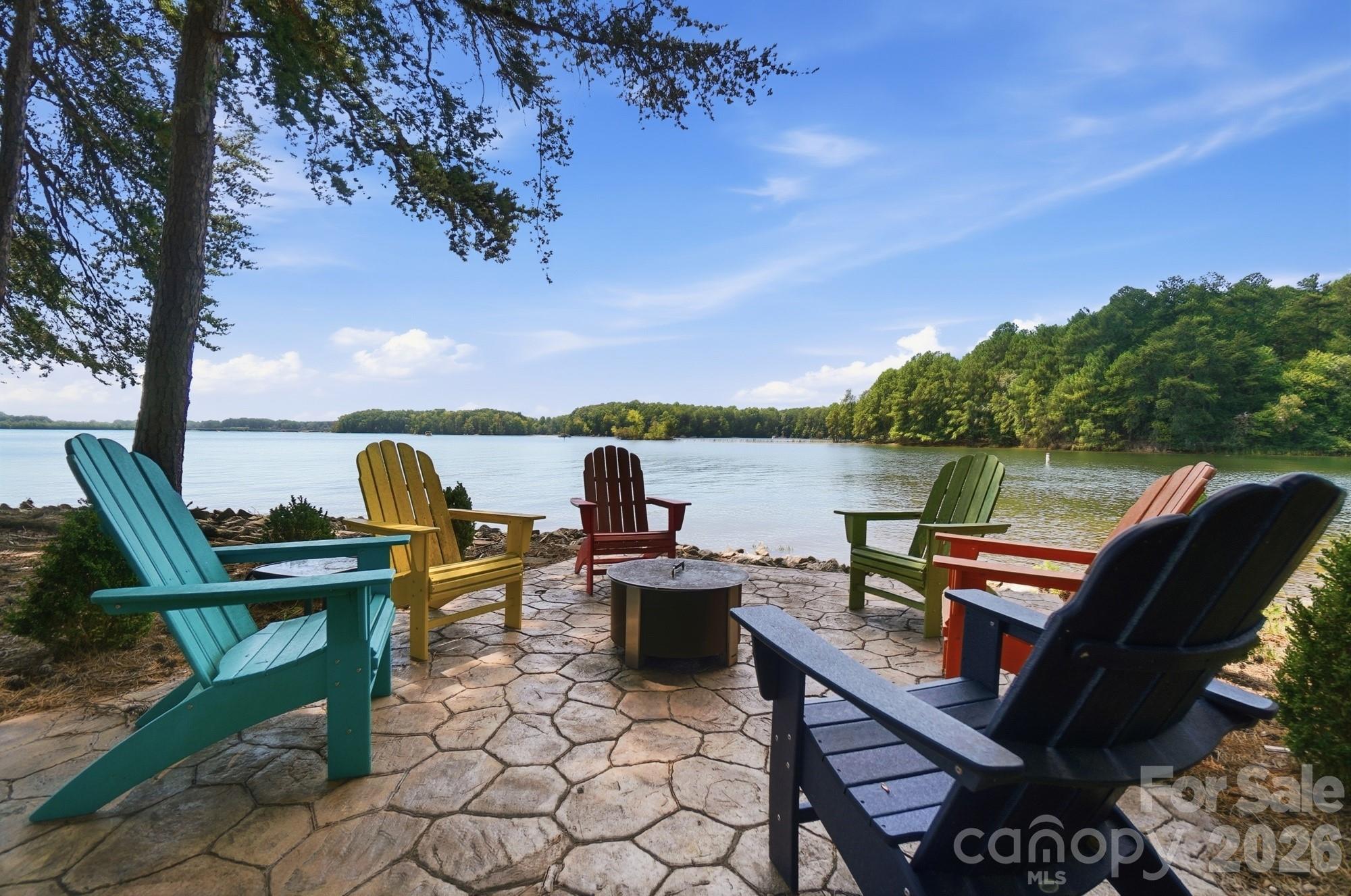 9265 Belle Pines Court, Sherrills Ford, photo 5 of 8