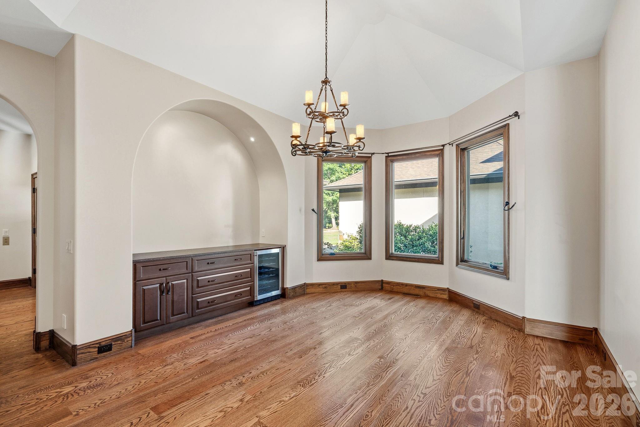 170 Fawn Lane, Mooresville, photo 5 of 8