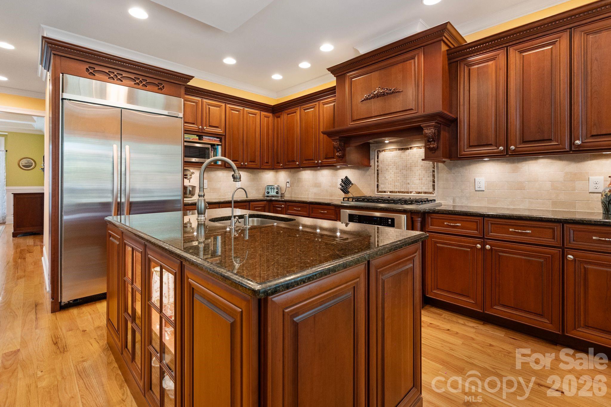 7282 James Court, Denver, photo 5 of 8