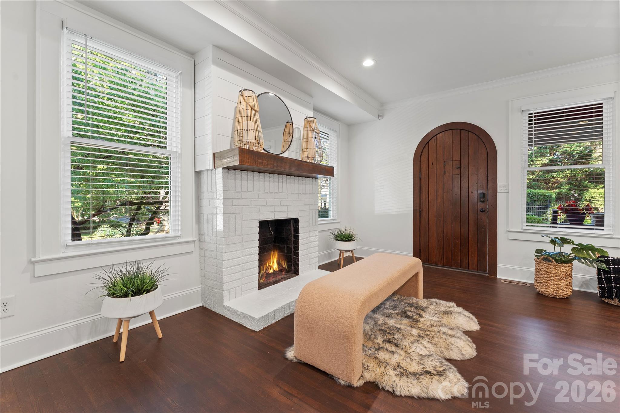 429 Pecan Avenue, Charlotte, photo 6 of 8