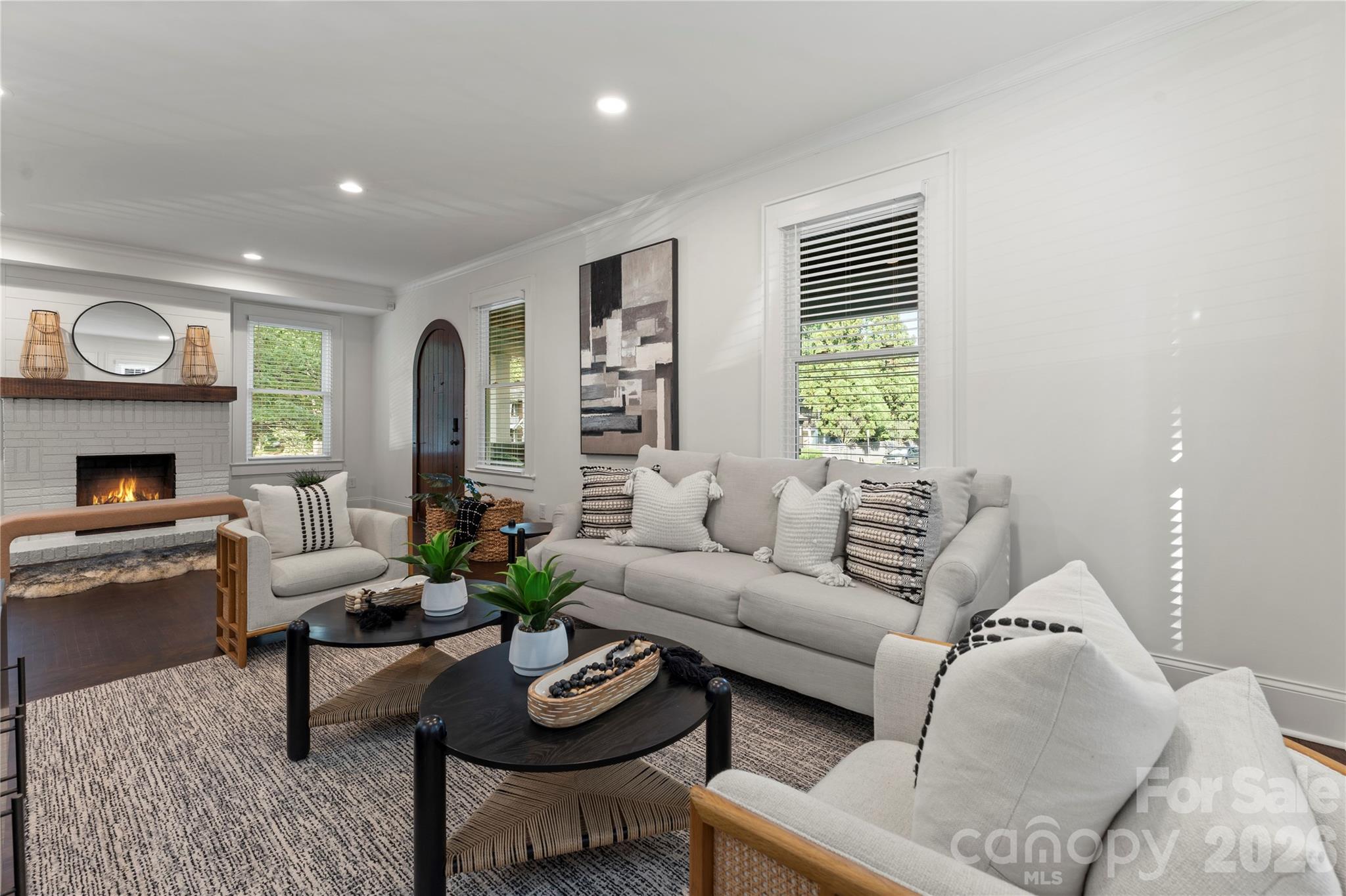 429 Pecan Avenue, Charlotte, photo 7 of 8